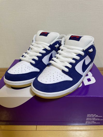 Nike SB Dunk Low "Los Angeles Dodgers/Deep Royal Blue"