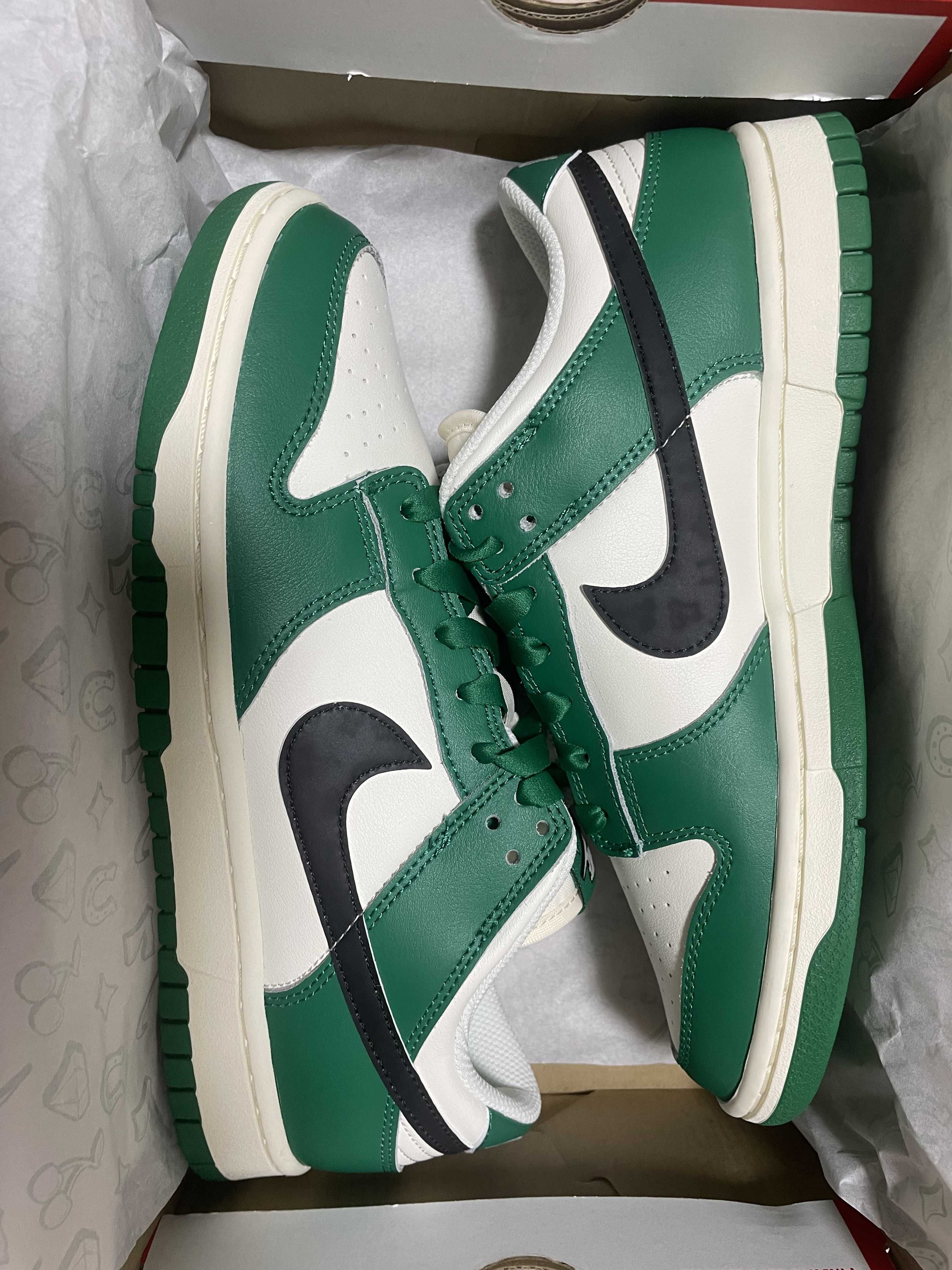 Nike Dunk Low SE Lottery "Pale Ivory/Malachite"