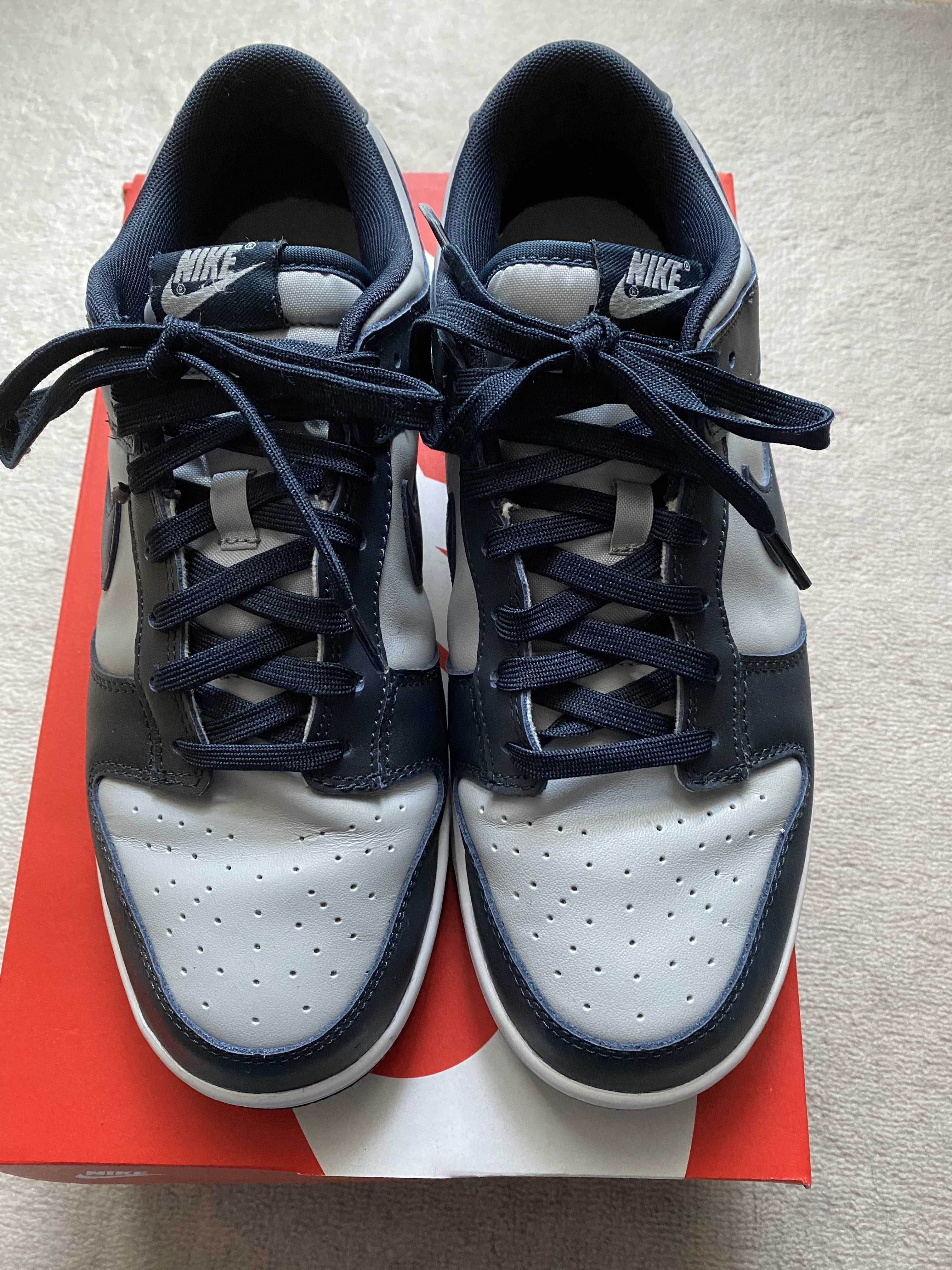 Nike Dunk Low "Championship Grey"