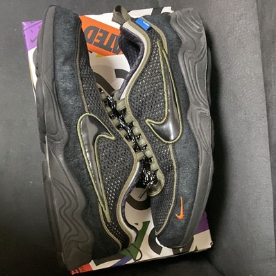 UNDEFEATED × Nike Air Zoom Spiridon "Cargo Khaki"