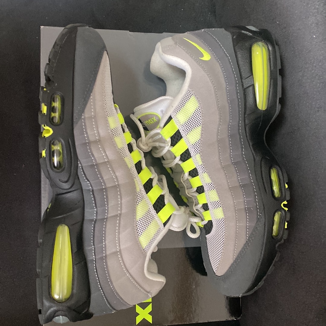 Nike Women's Air Max 95 Big Bubble "Neon Yellow" (2026)