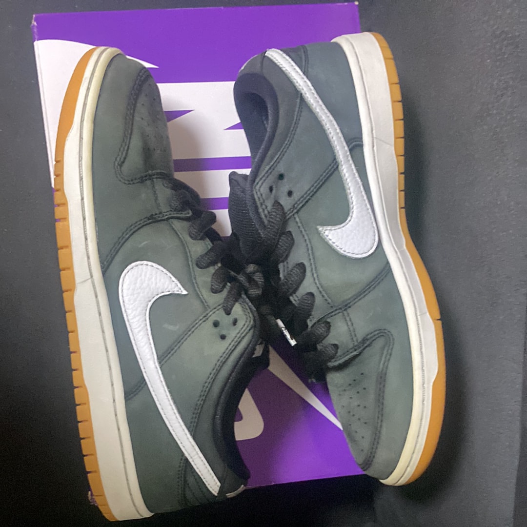 Nike SB Dunk Low Pro "Black/WhiteBlack-Gum Light Brown"