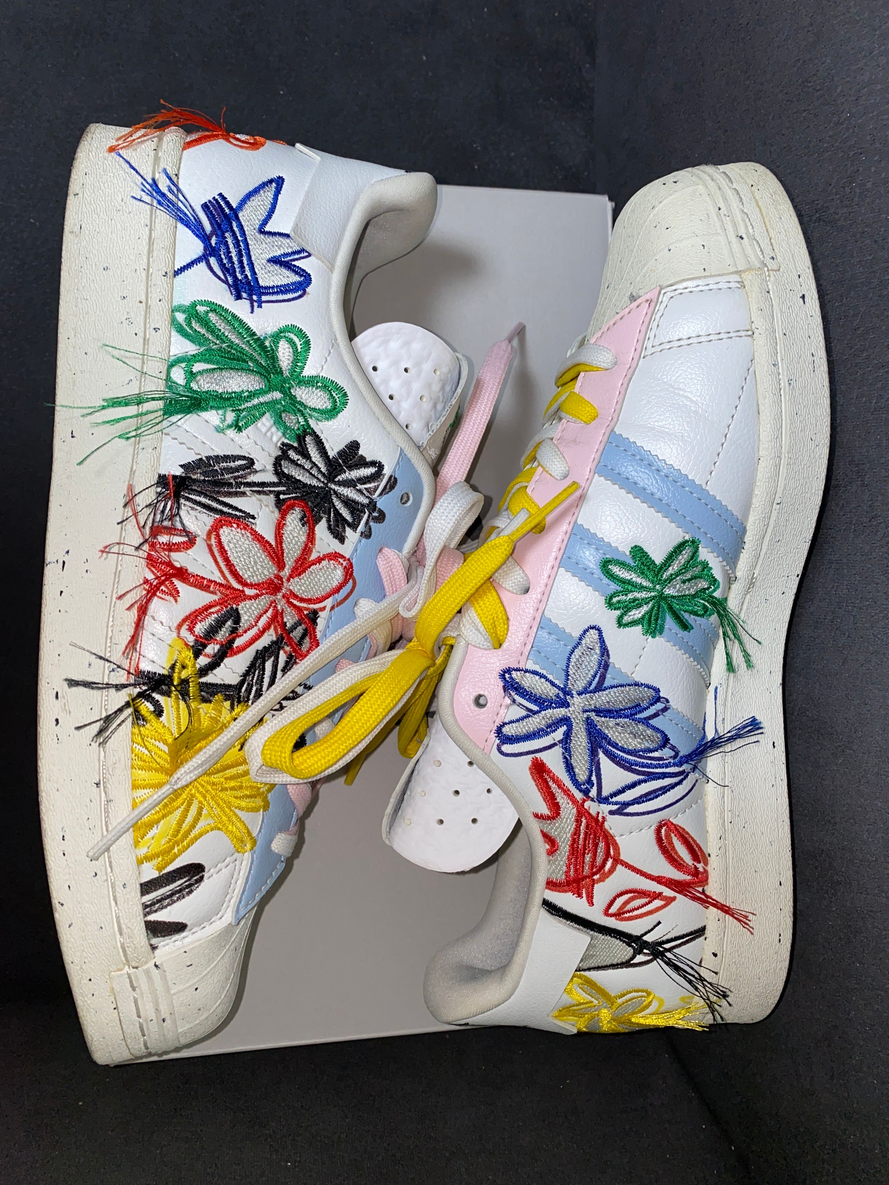 Sean Wotherspoon × adidas Superstar "Super Earth/White"