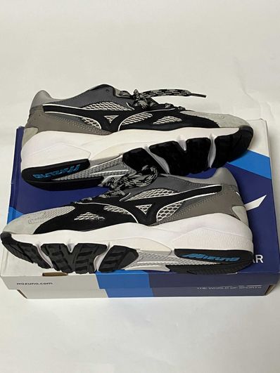Whiz Limited × mita sneakers × MIZUNO Sky Medal "Grey"