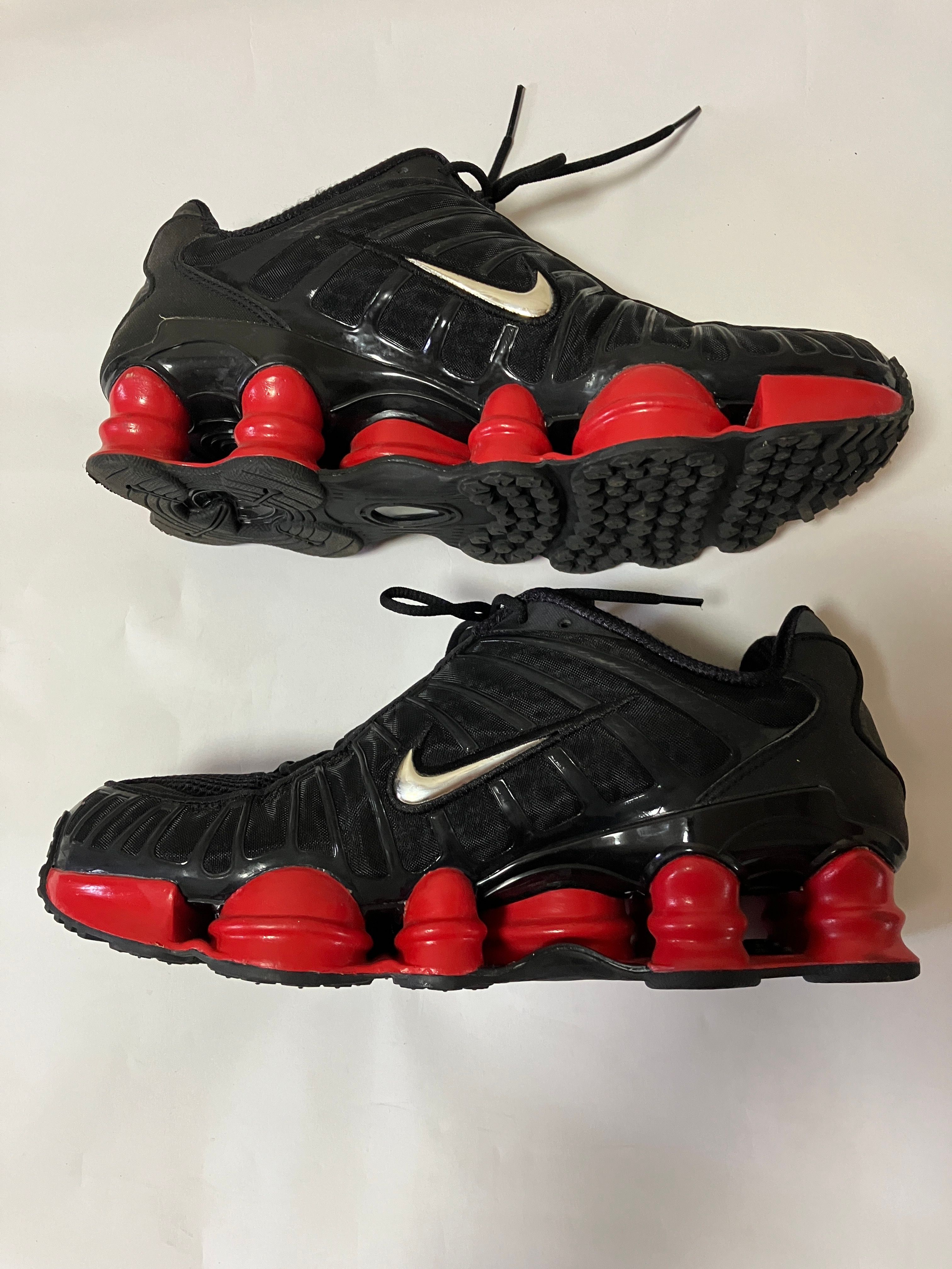 SKEPTA × NIKE SHOXTL BLACK/UNIVERCITYRED