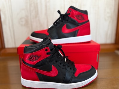 Nike Women's Air Jordan 1 Retro High OG "Satin Bred"
