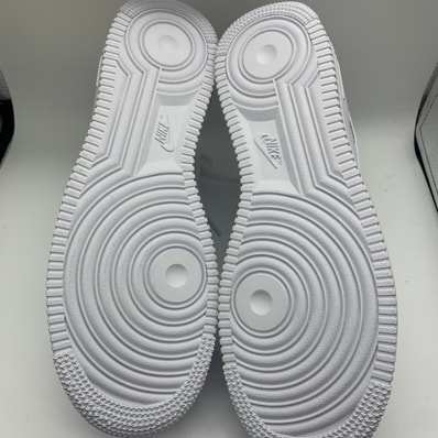 Supreme × Nike Air Force 1 Low "White"