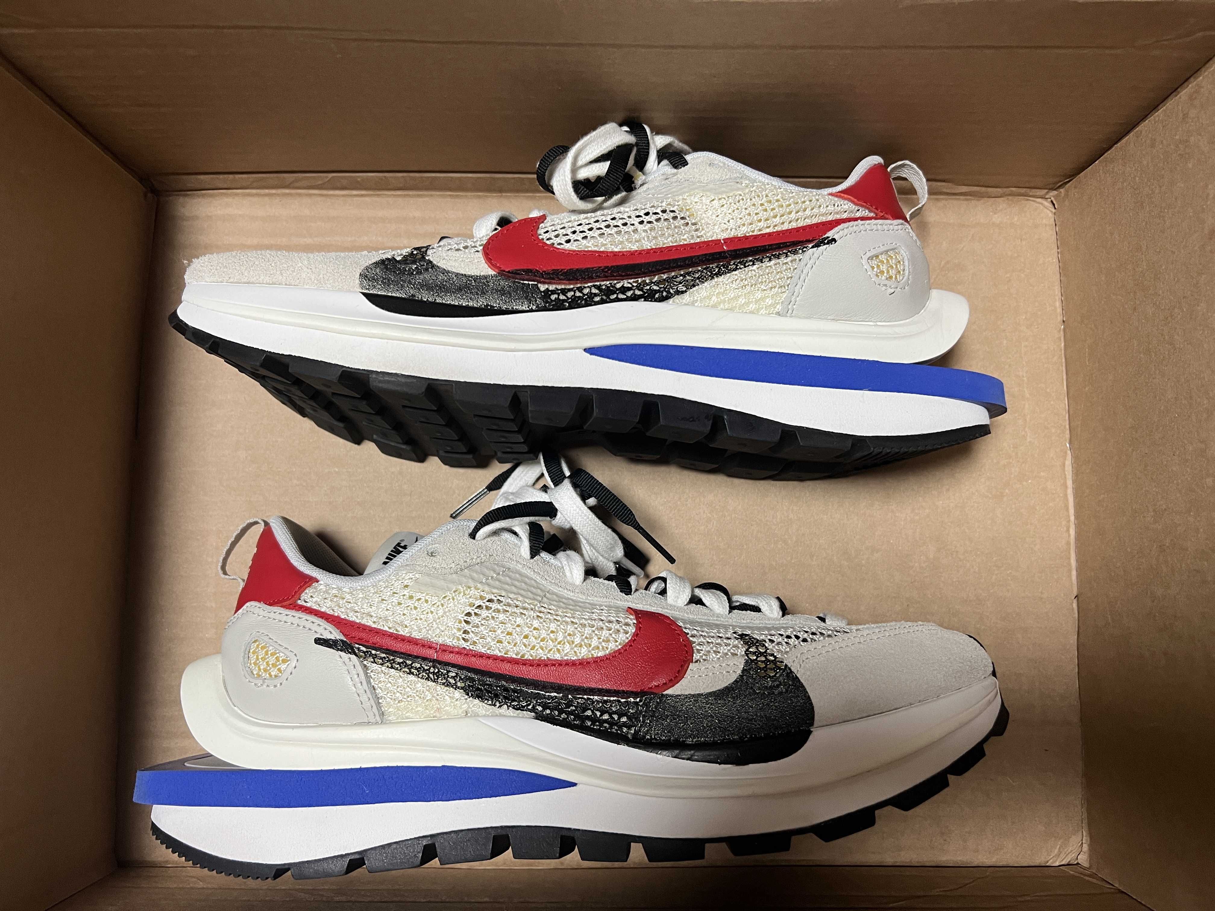 sacai × Nike Vapor Waffle "Royal Fuchsia"