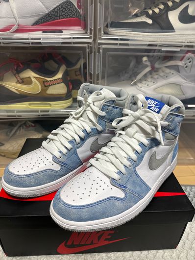 Nike Air Jordan 1 High OG "Hyper Royal"