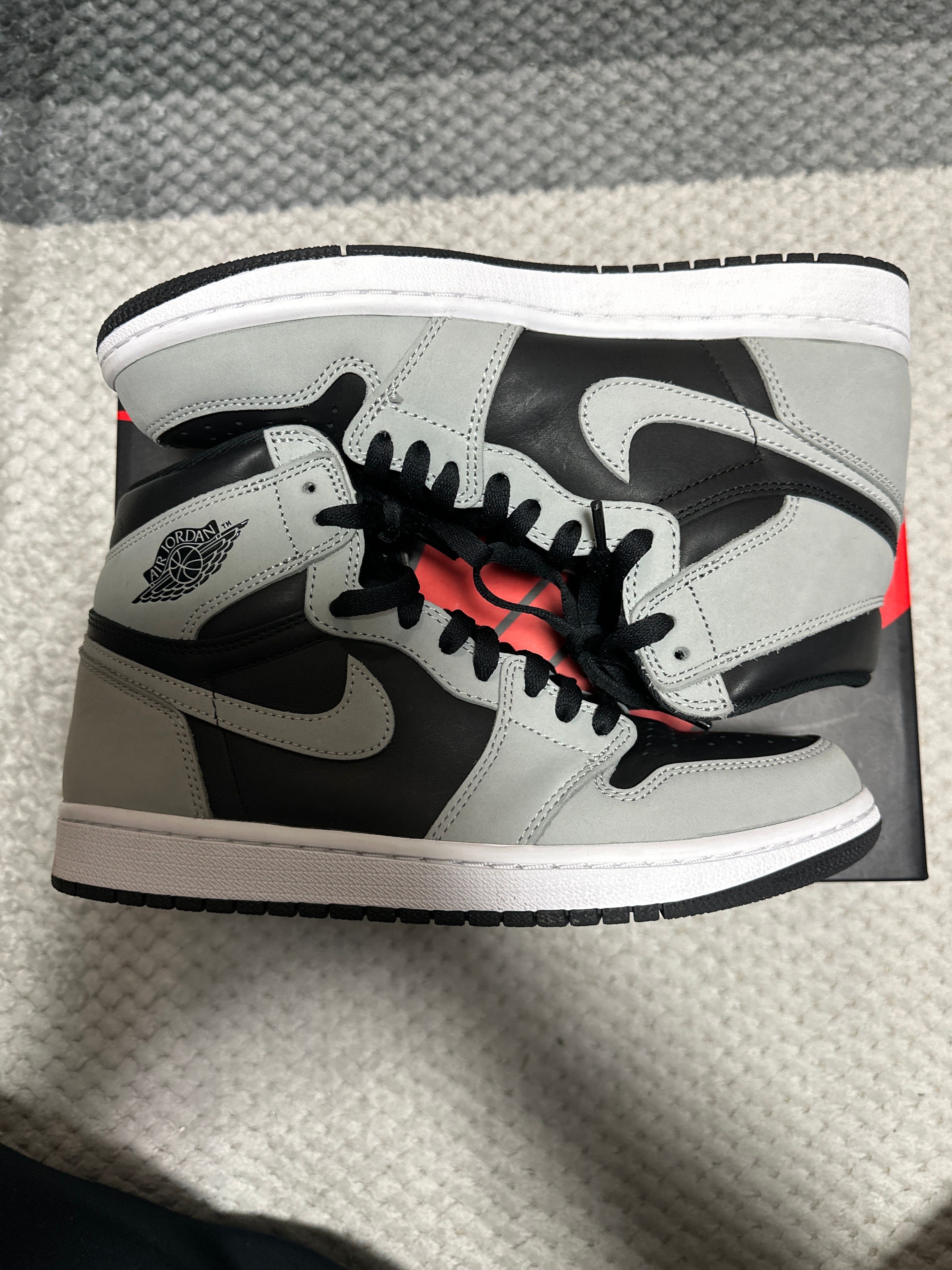 Nike Air Jordan 1 High OG "Shadow 2.0"