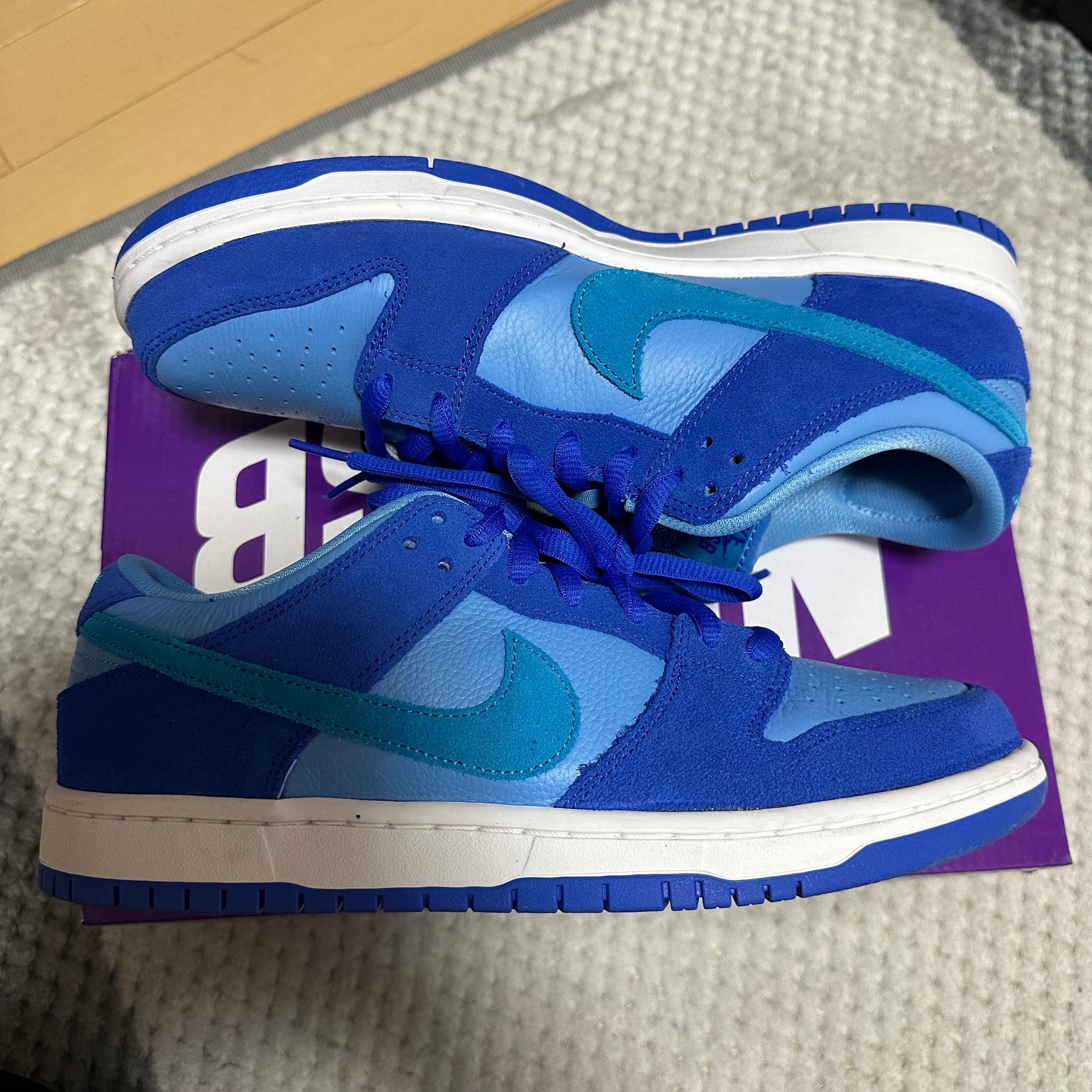 Nike SB Dunk Low "Blue Raspberry"