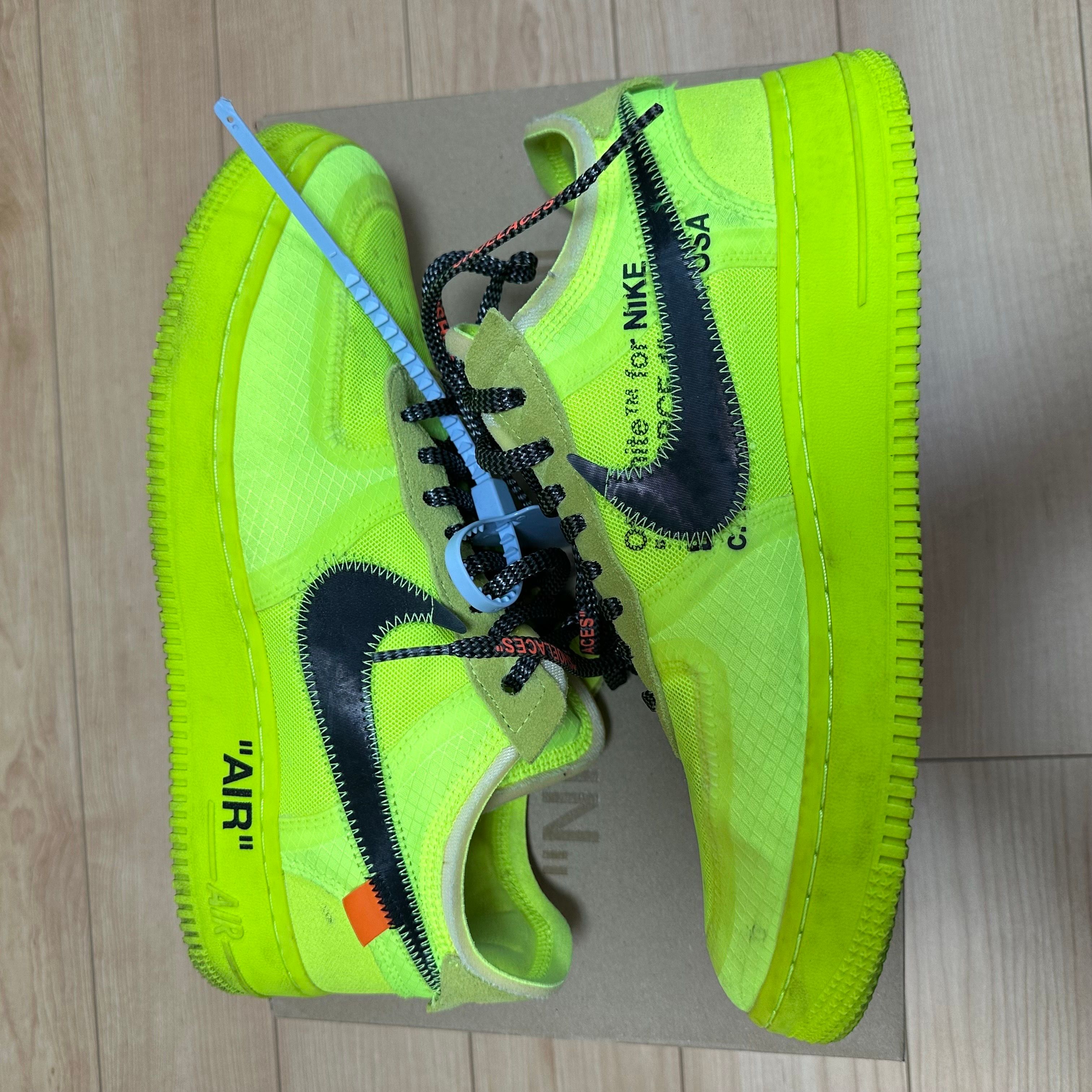 Off-White × Nike Air Force 1 Low "Volt"
