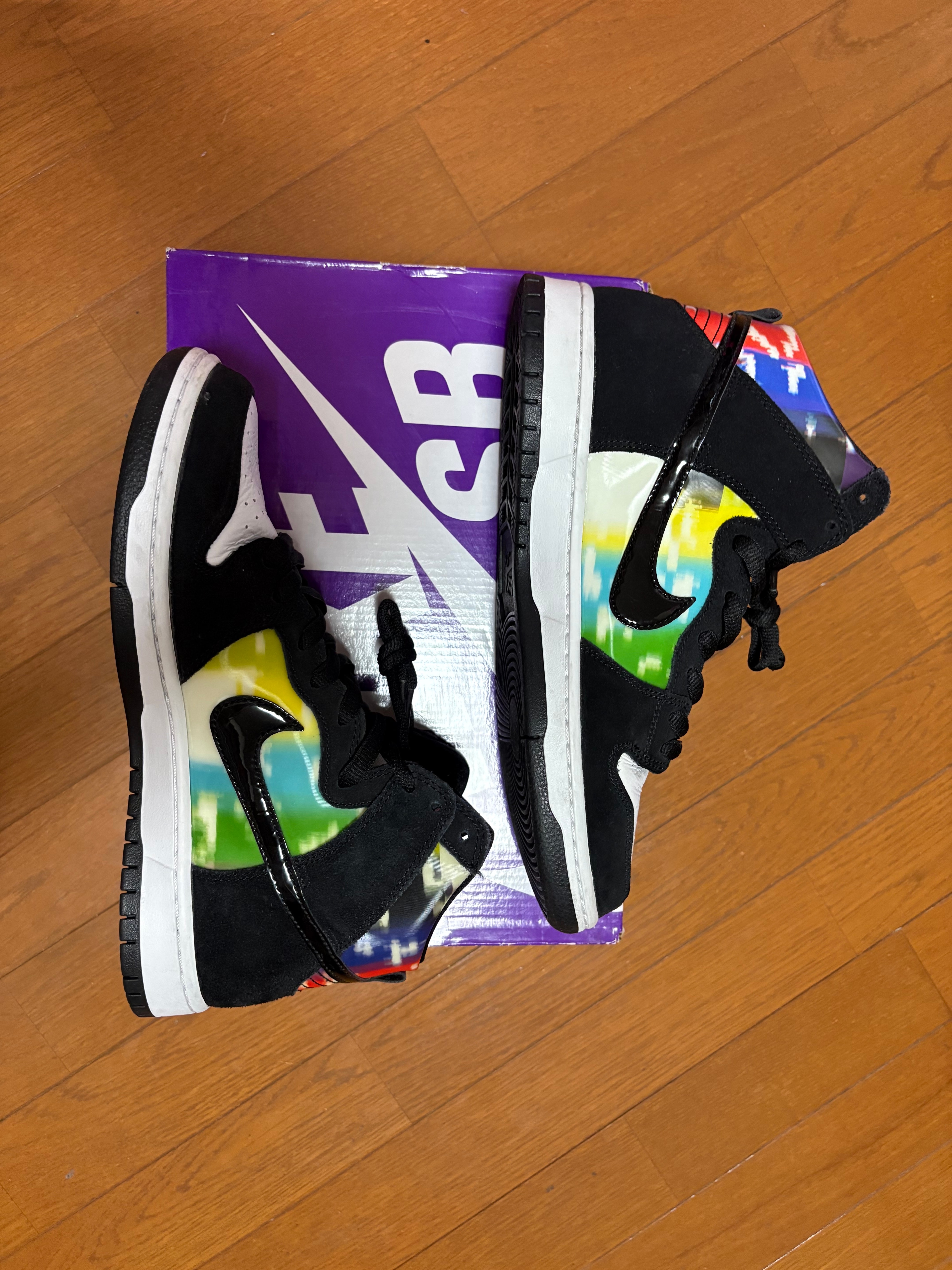 ナイキ SB ダンク ハイ プロ "テストパターン"