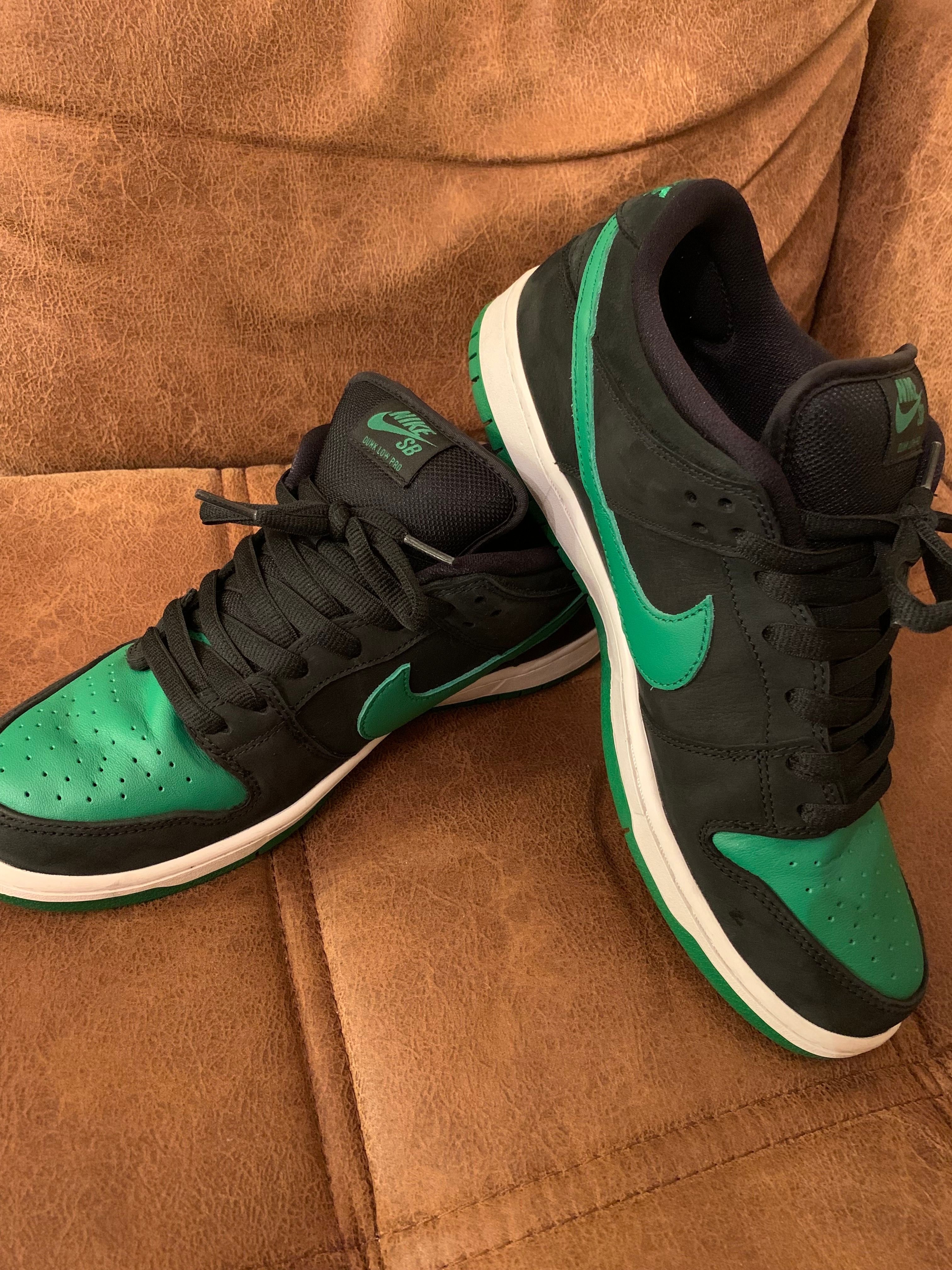 Nike SB Dunk Low PRO "Black/Pine Green"