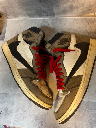 Travis Scott × Nike Air Jordan 1 Retro High OG TS SP "Sail/Dark Mocha"
