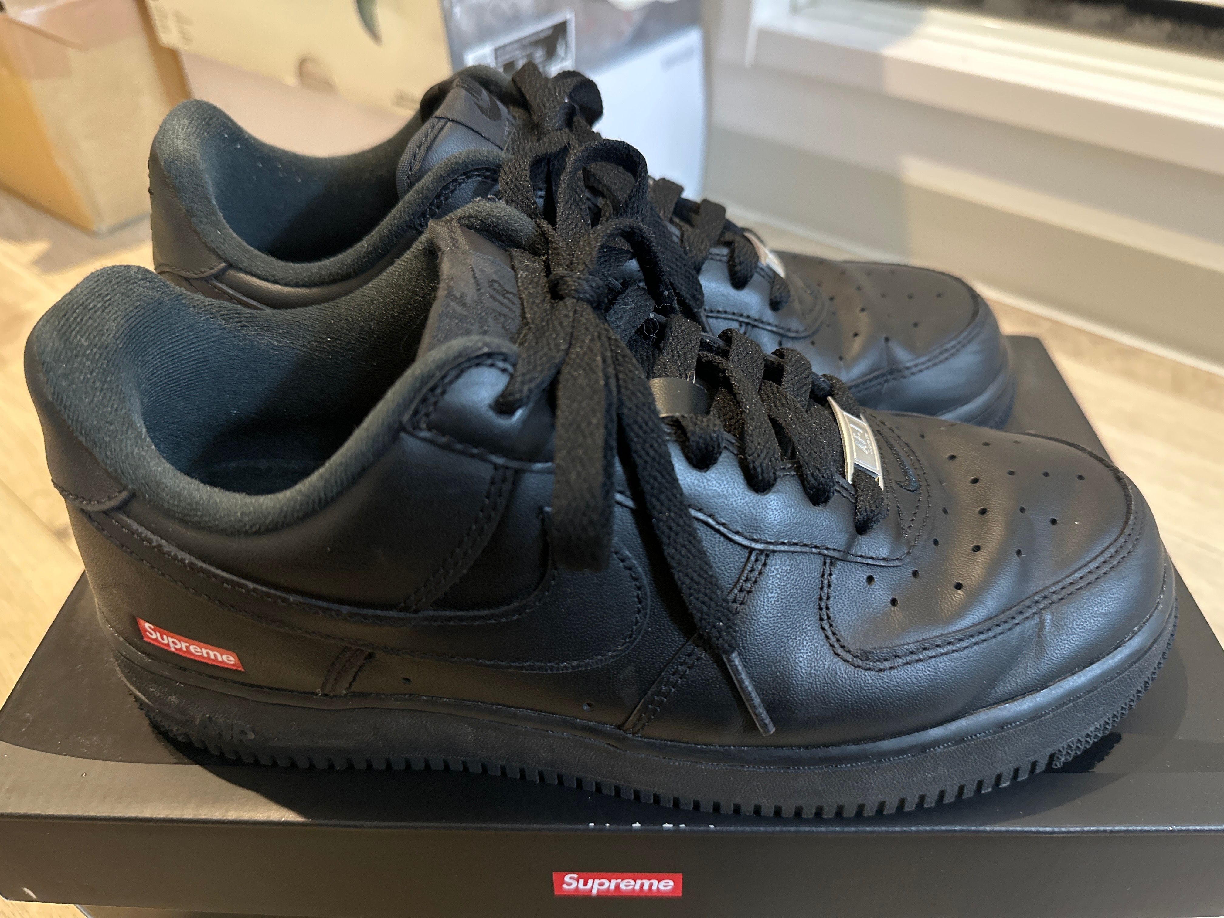 Supreme × Nike Air Force 1 Low "Black"