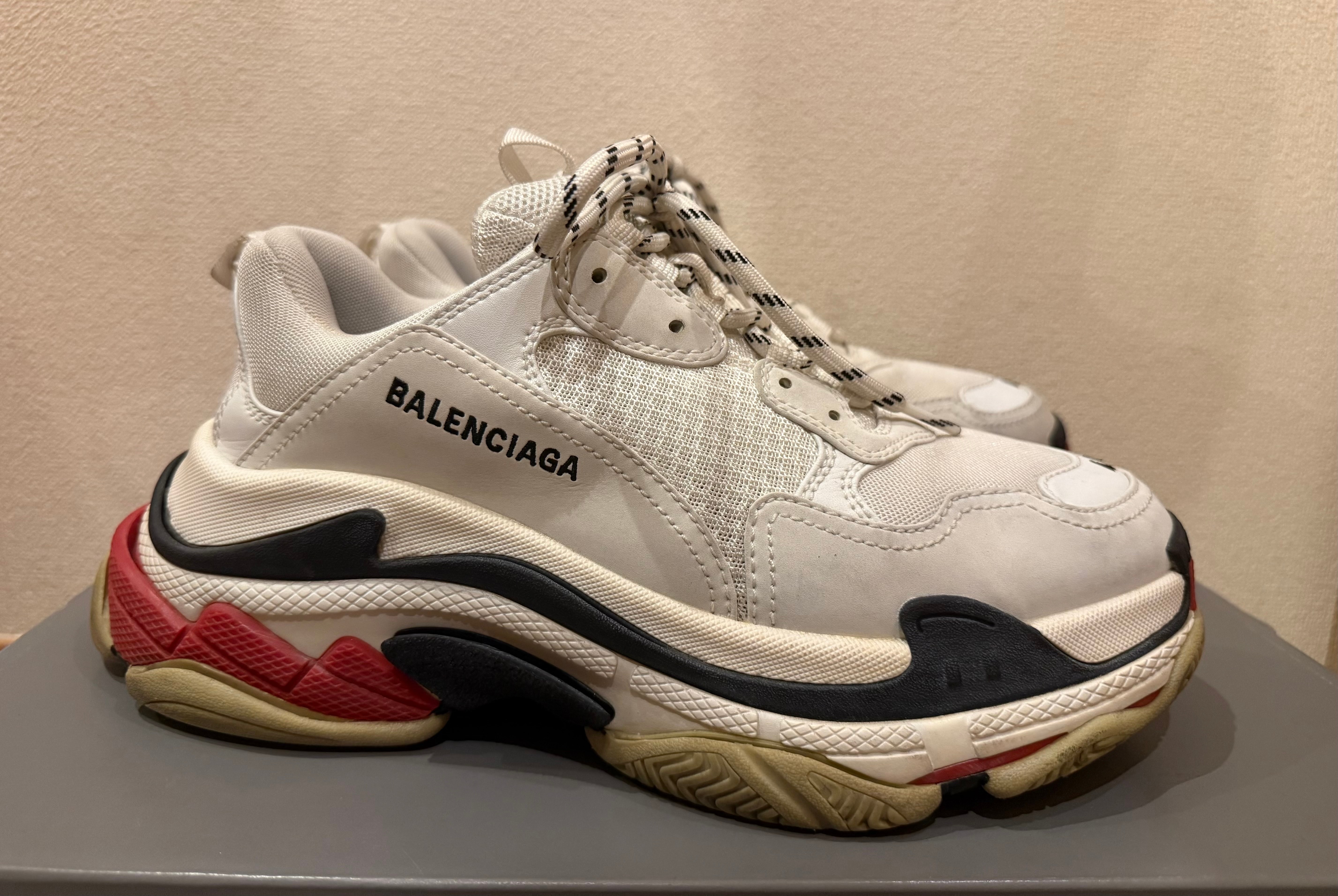 美品　バレンシアガ　triple S（トリプル S）スニーカー 楽天市場】BALENCIAGA Triple-S Split Trainers 533890