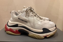 トリプルS(Triple S)/Balenciaga 人気の新作/中古通販 トリプルS(Triple S)/Balenciaga 人気の新作/中古通販