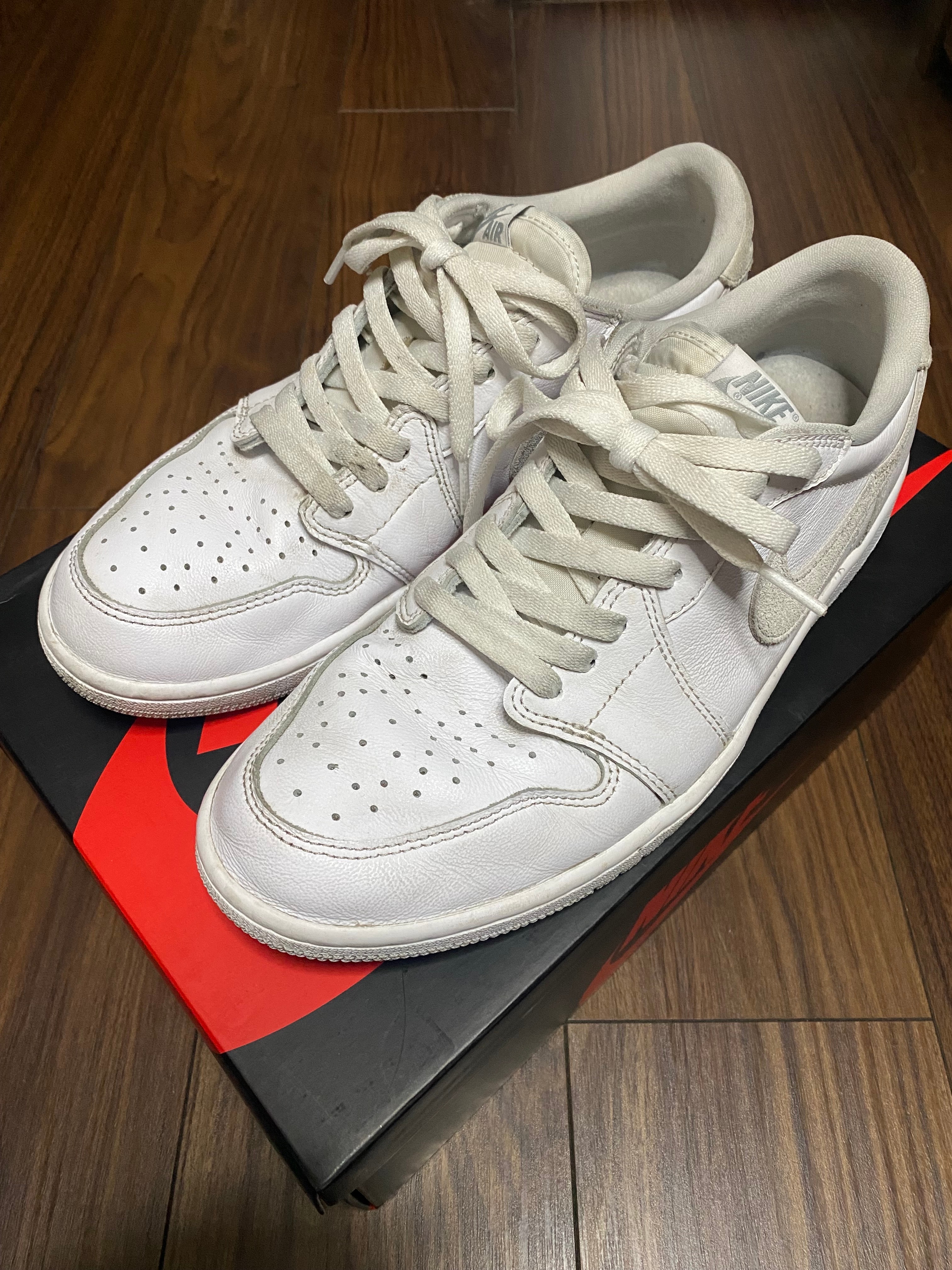 Nike Air Jordan 1 Low OG "Neutral Grey"