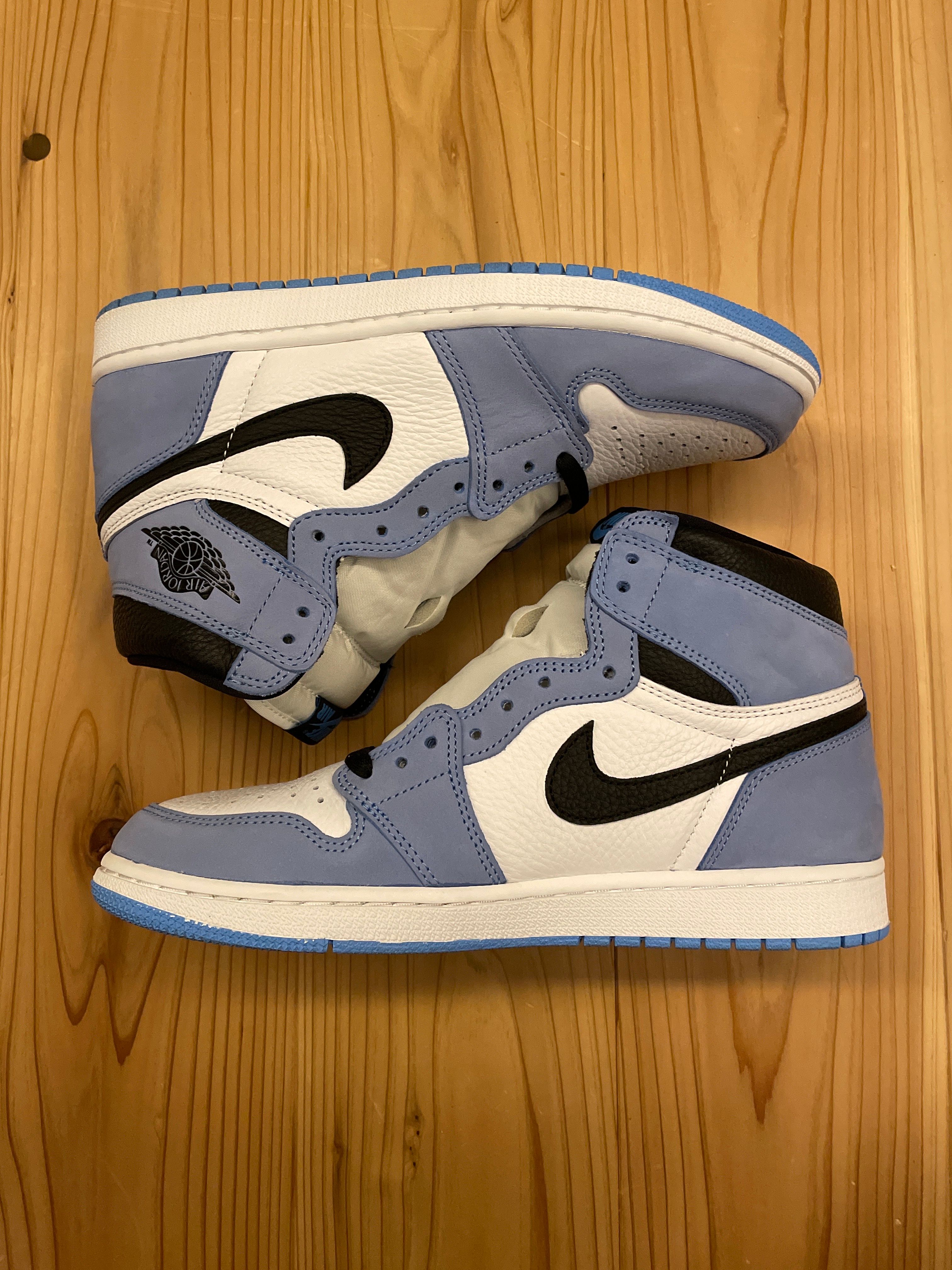 Nike Air Jordan 1 High OG "University Blue"