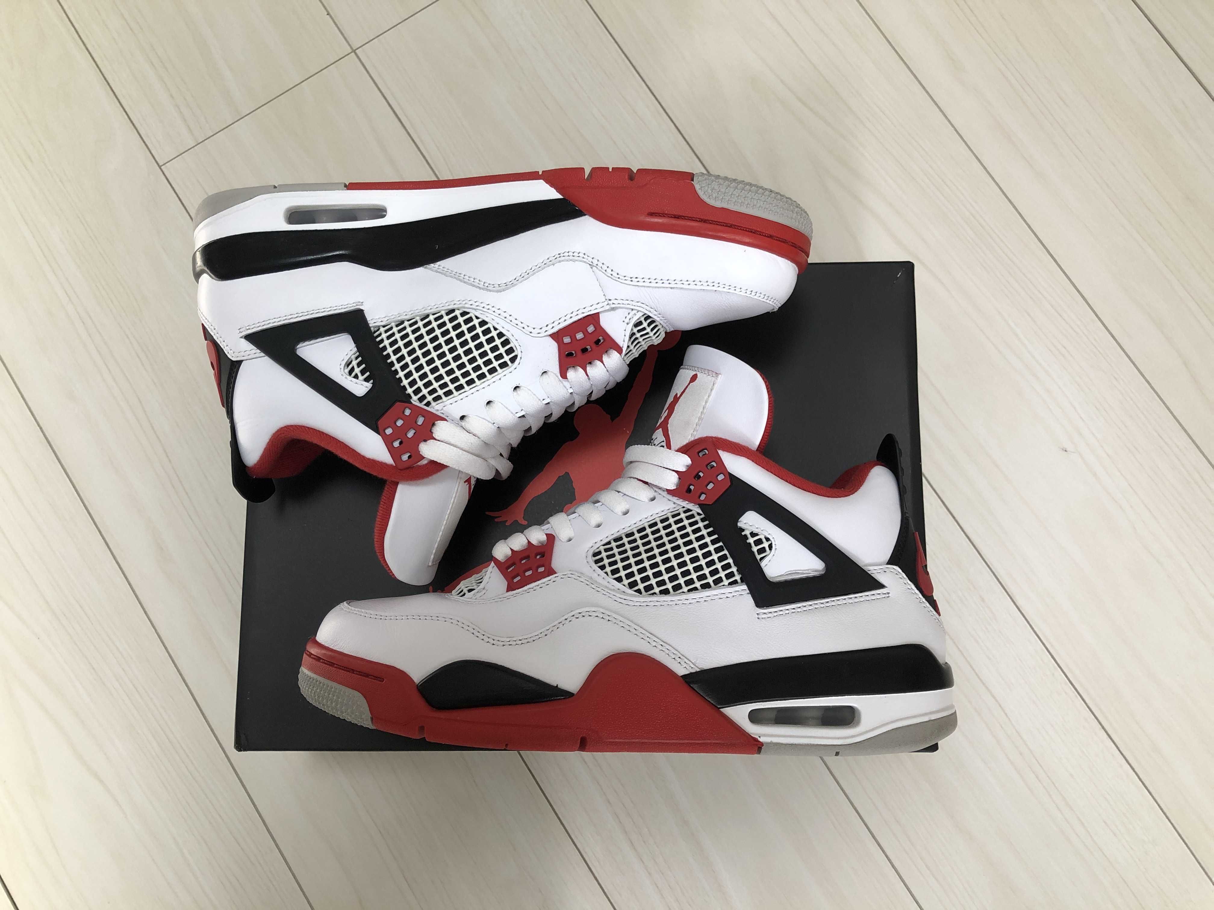 Nike Air Jordan 4 Retro OG "Fire Red" (2020)