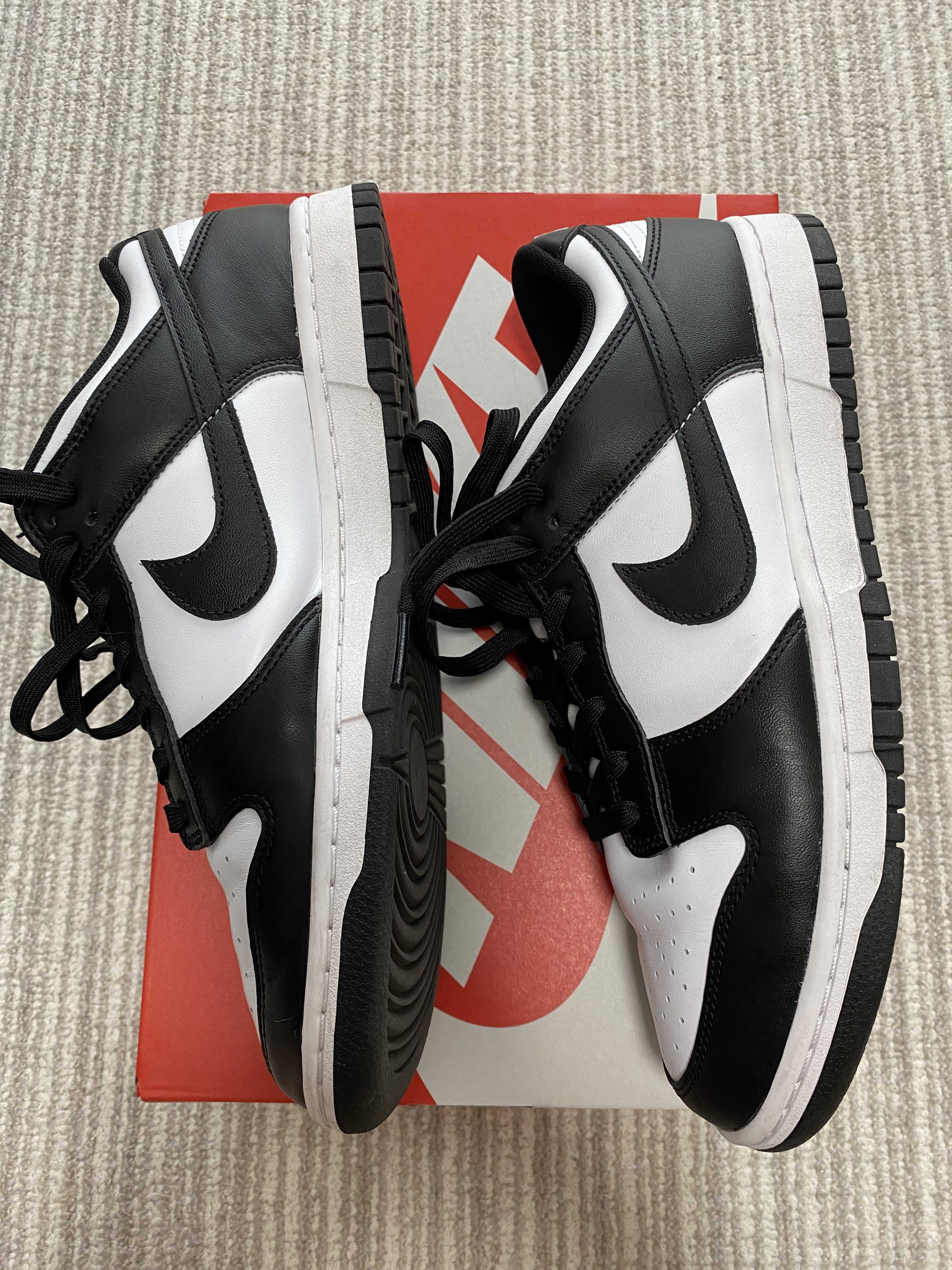 Nike Dunk Low Retro "Panda/White/Black"