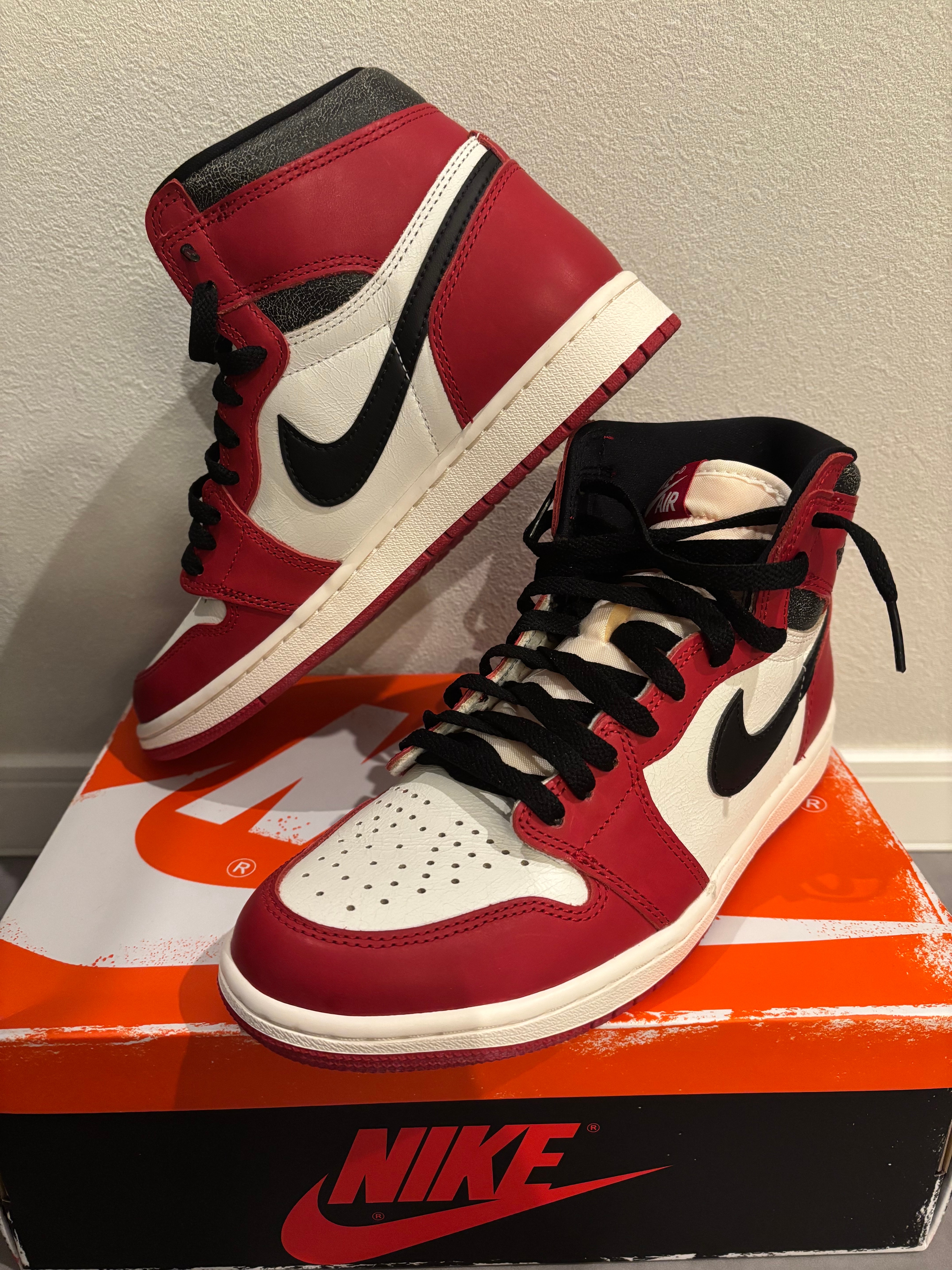 ナイキ エアジョーダン1 ハイ OG "ロスト&ファウンド/シカゴ"