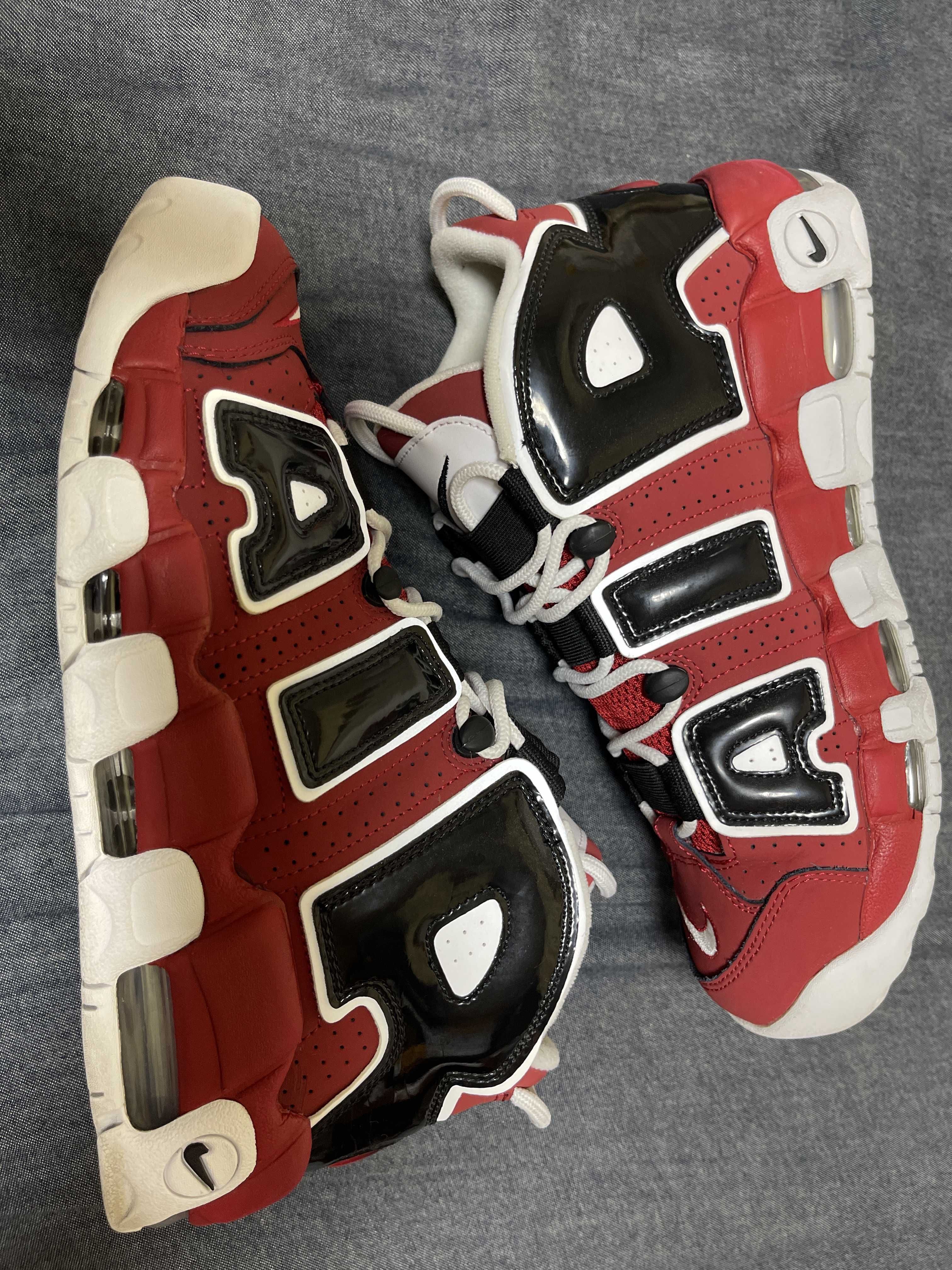 Nike Air More Uptempo ’96 "Black and Varsity Red" (2021) 