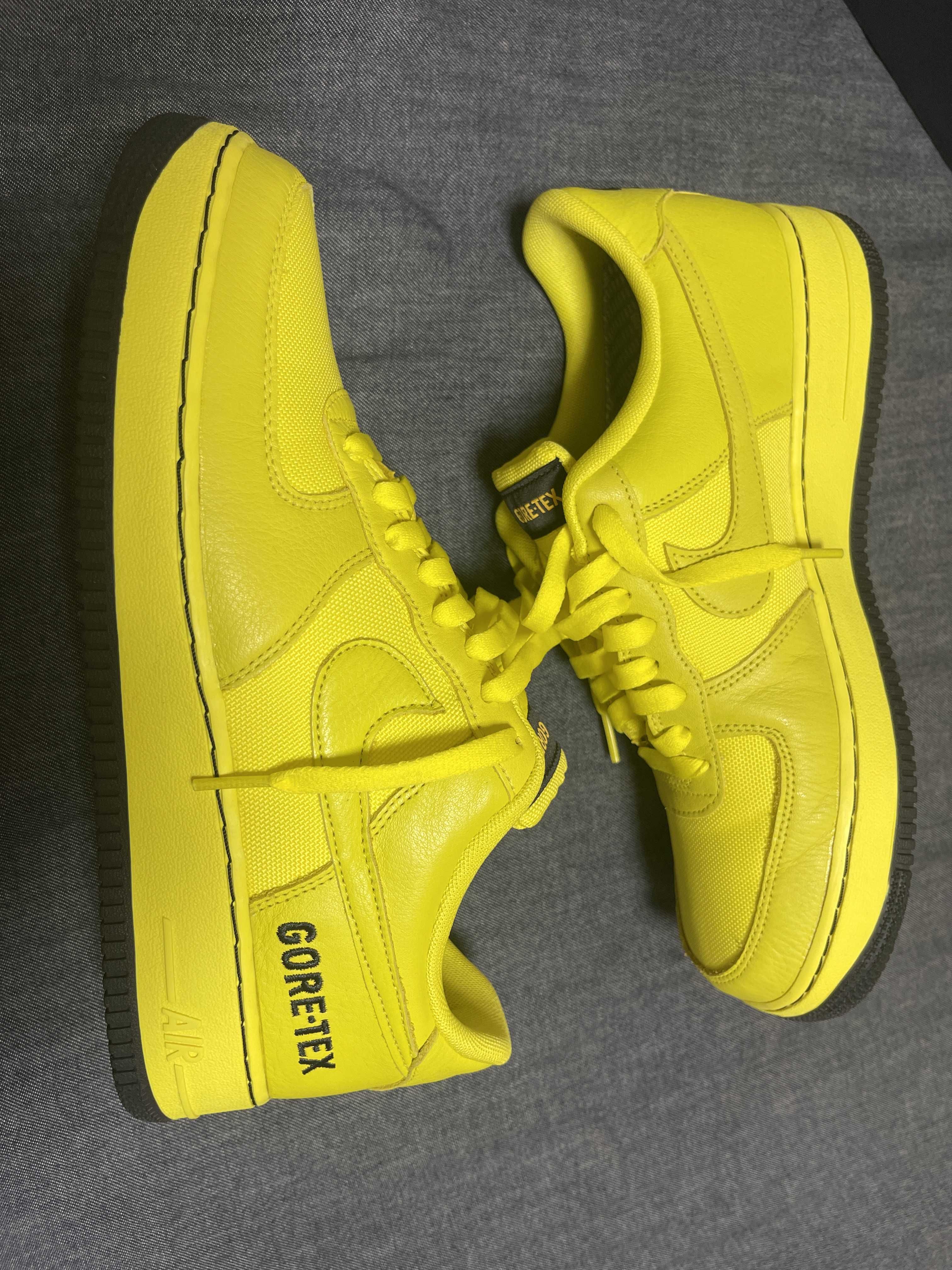 Nike Air Force 1 Low Gore-Tex "Dynamic Yellow"
