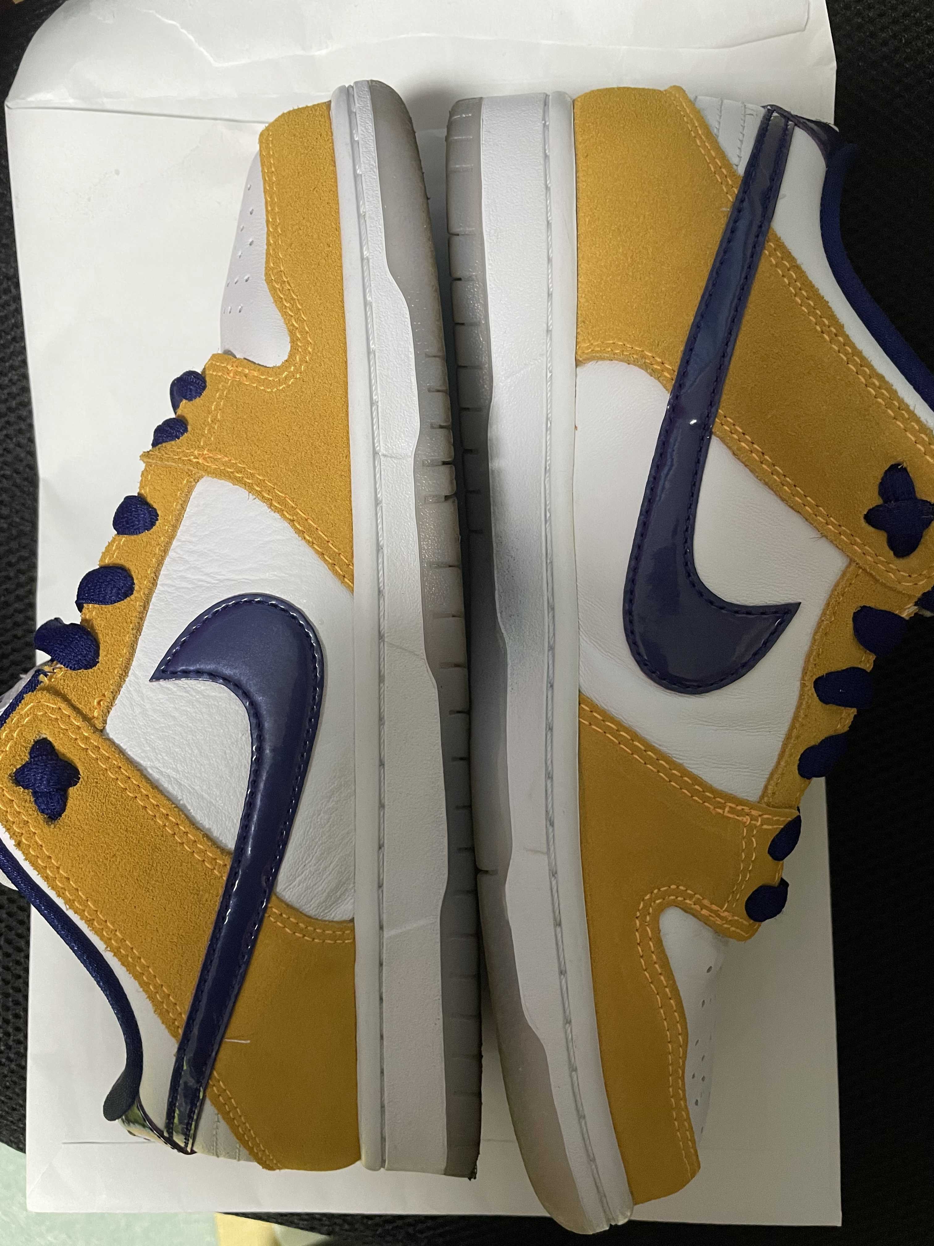 Nike SB Dunk Low "Laser Orange"