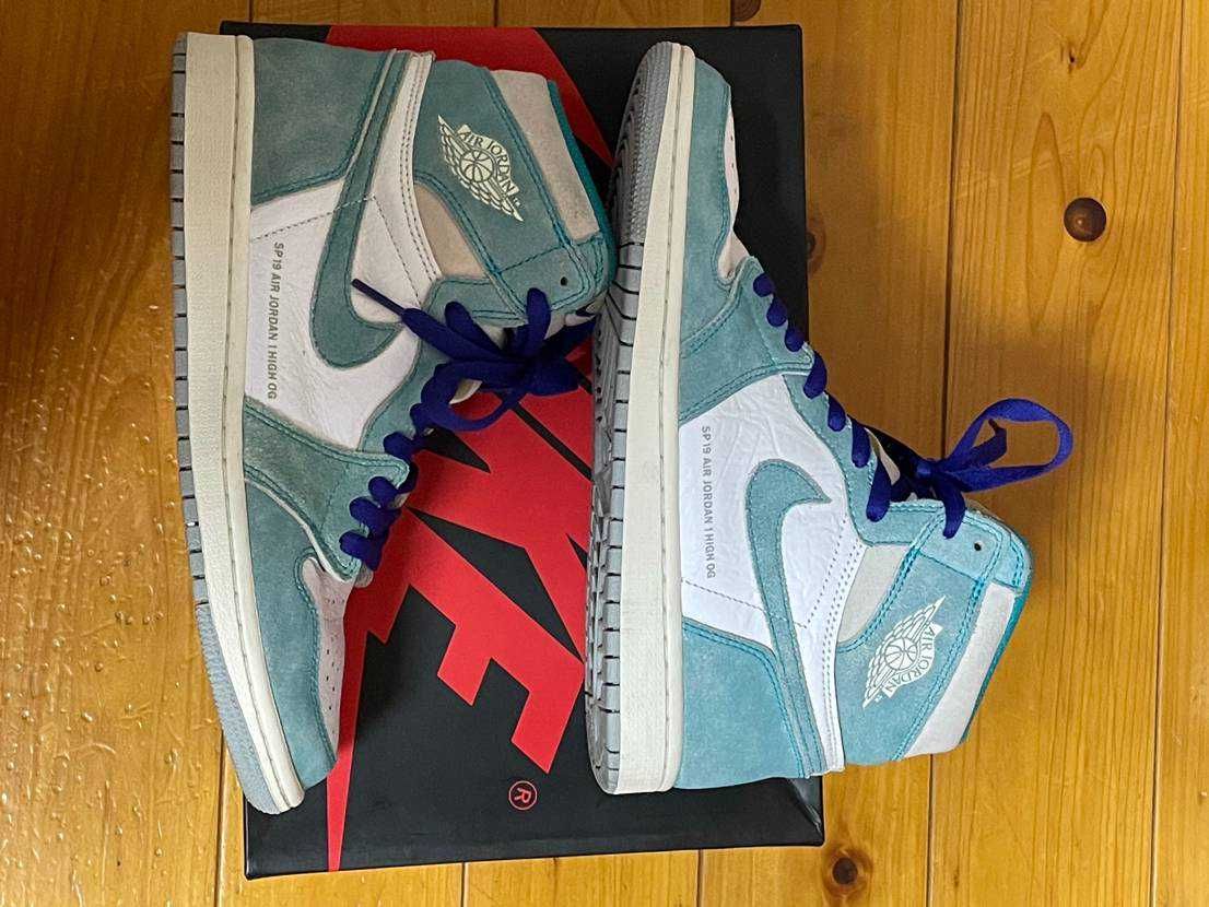 Nike Air Jordan 1 Retro High OG "Turbo Green"