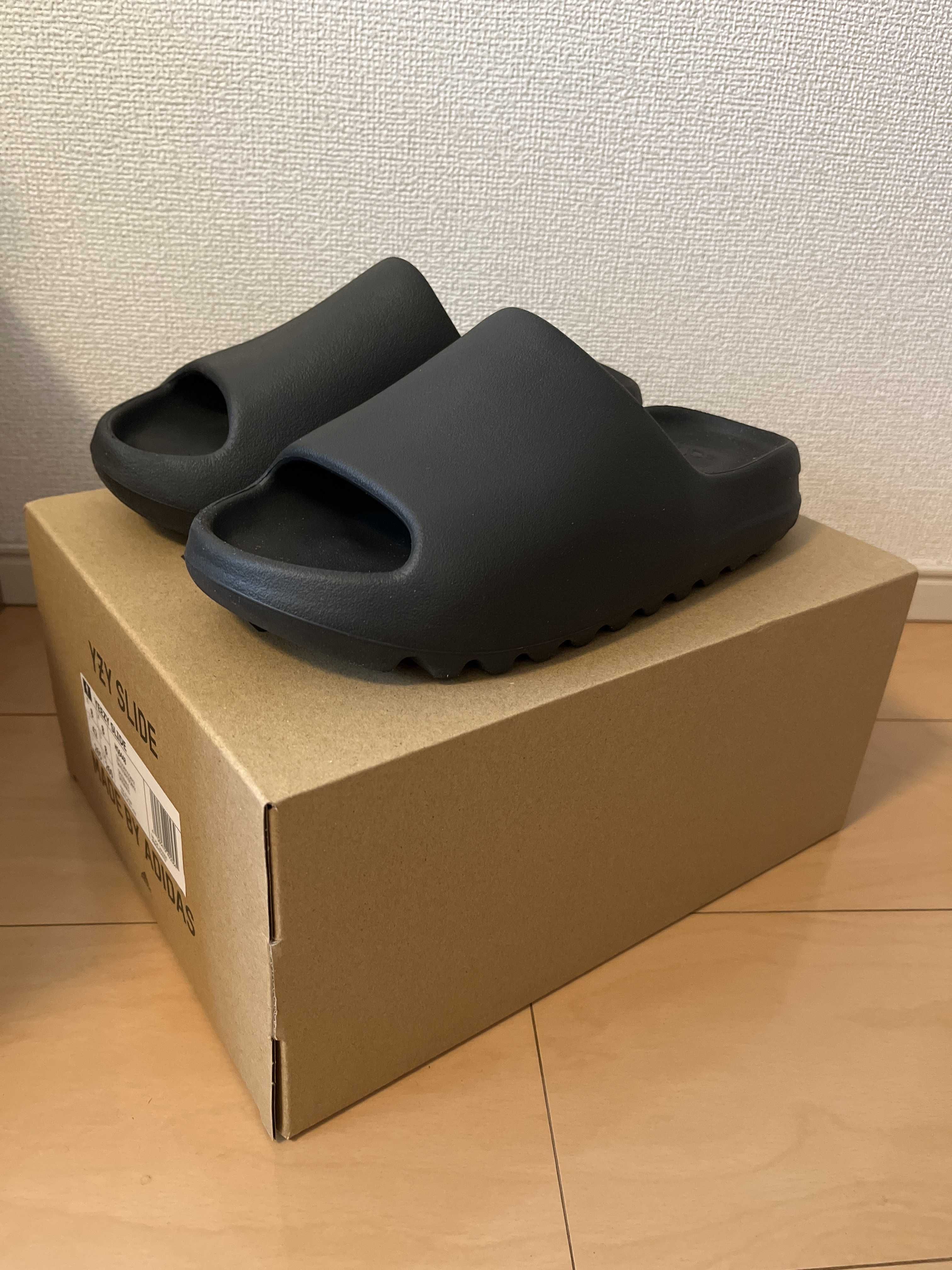 adidas YEEZY Slide "Onyx"