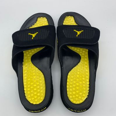 Nike Jordan Hydro 4 Retro "Thunder"