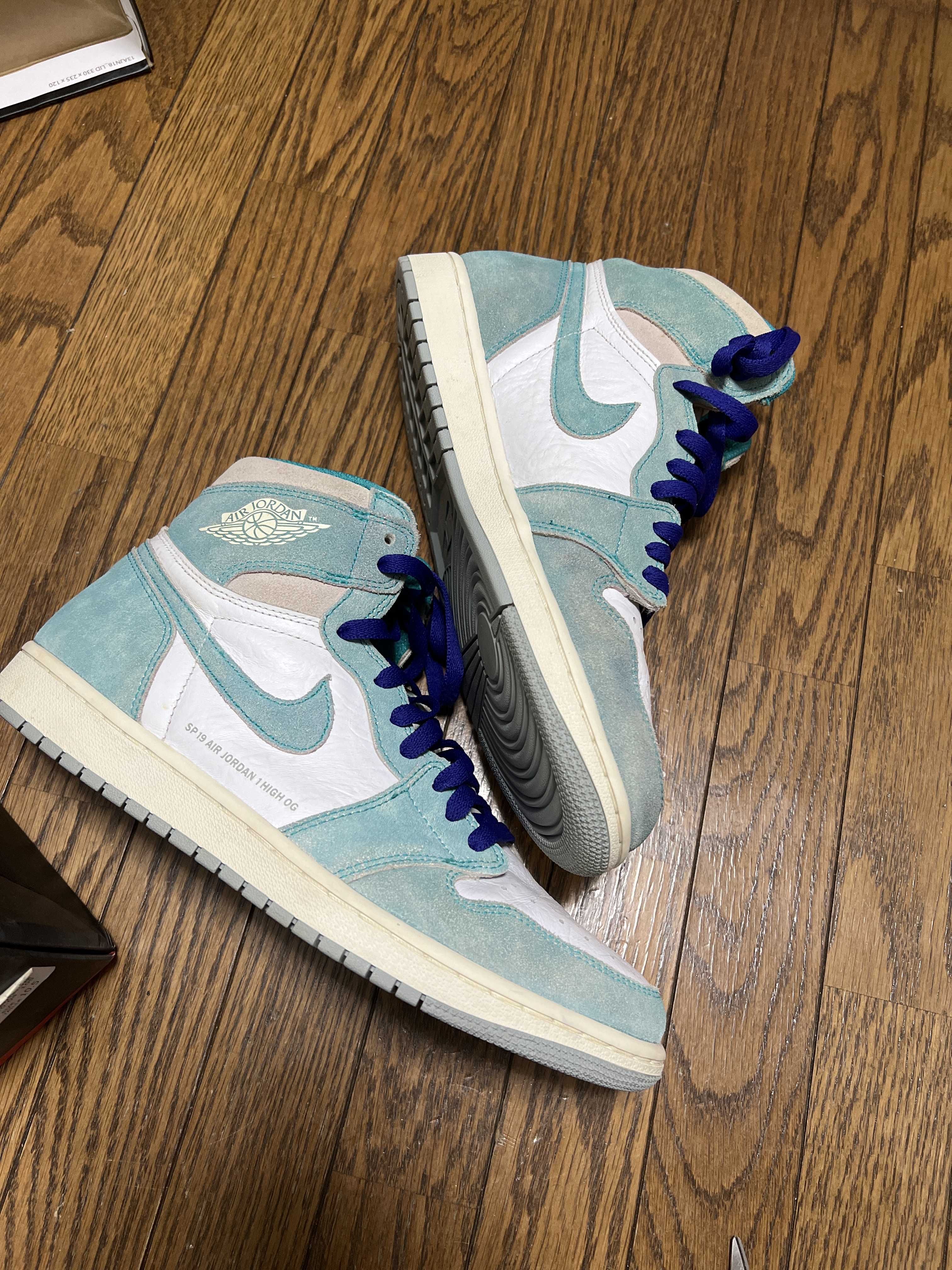 Nike Air Jordan 1 Retro High OG "Turbo Green"
