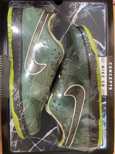 Concepts × Nike SB Dunk Low "Green Lobster"