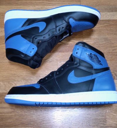 Nike Air Jordan 1 Retro High OG "Royal" (2017)
