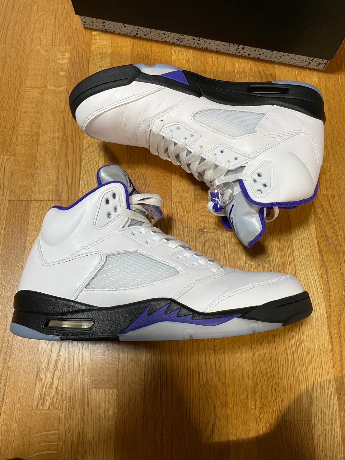 Nike Air Jordan 5 "Dark Concord"