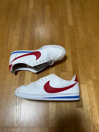 Nike Women's Classic Cortez "White/Varsity Red"
