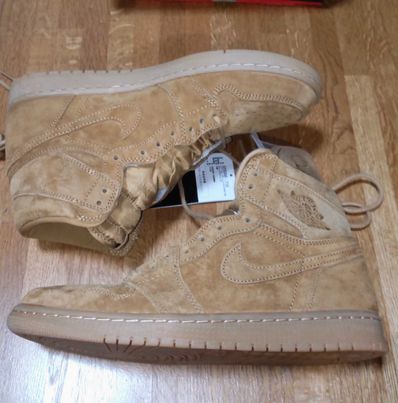 Nike Air Jordan 1 Retro High "Wheat"