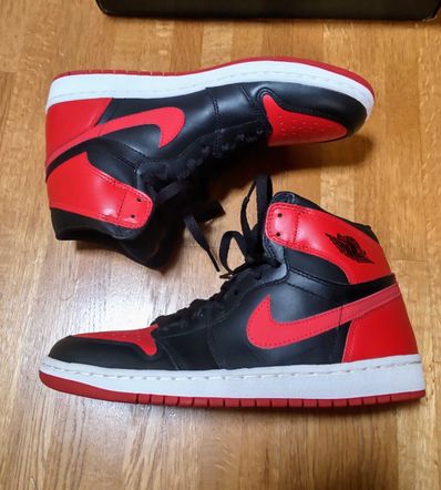 Nike Air Jordan 1 Retro High "Black Varsity Red/Bred"(2001)