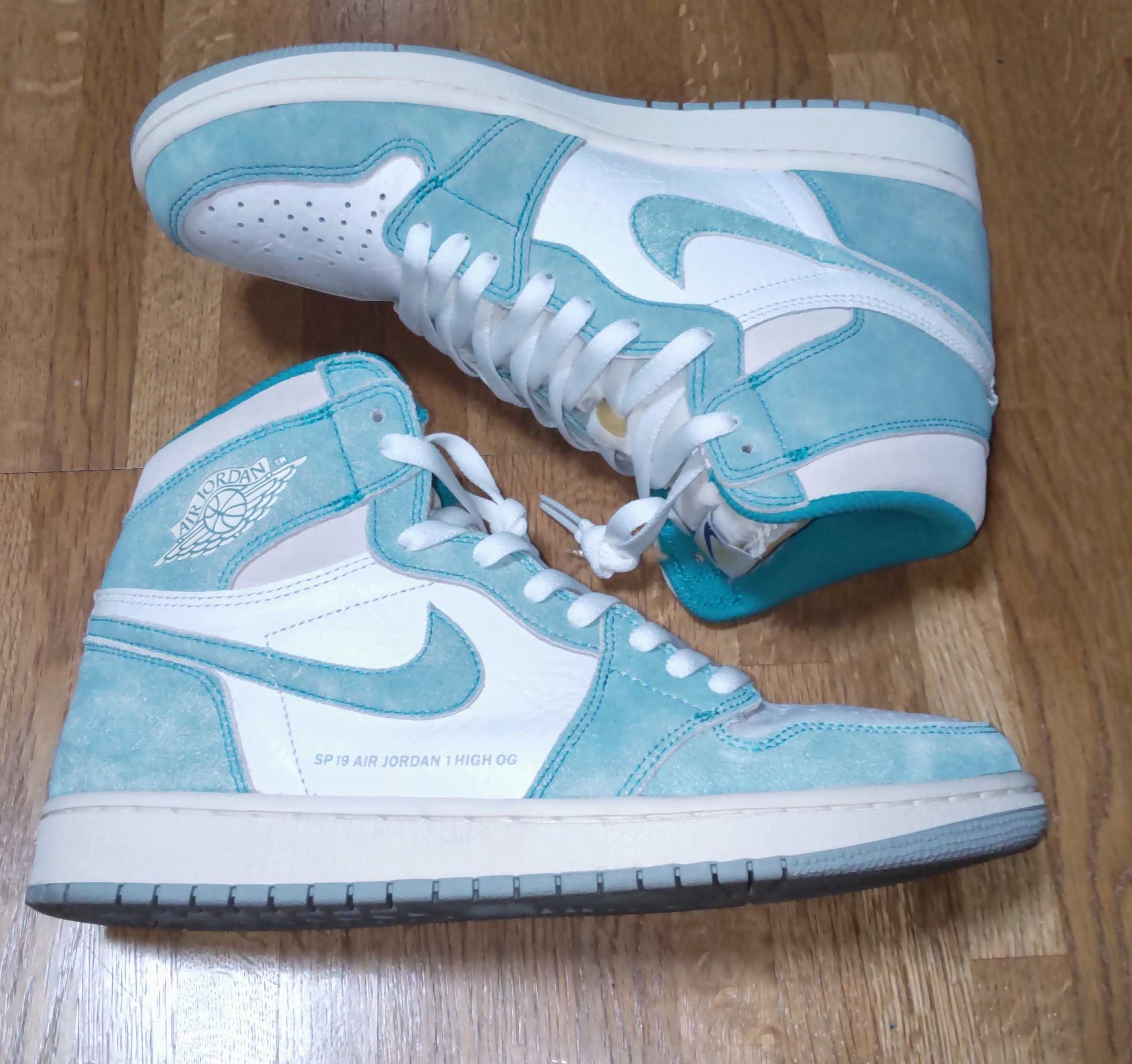 Nike Air Jordan 1 Retro High OG "Turbo Green"
