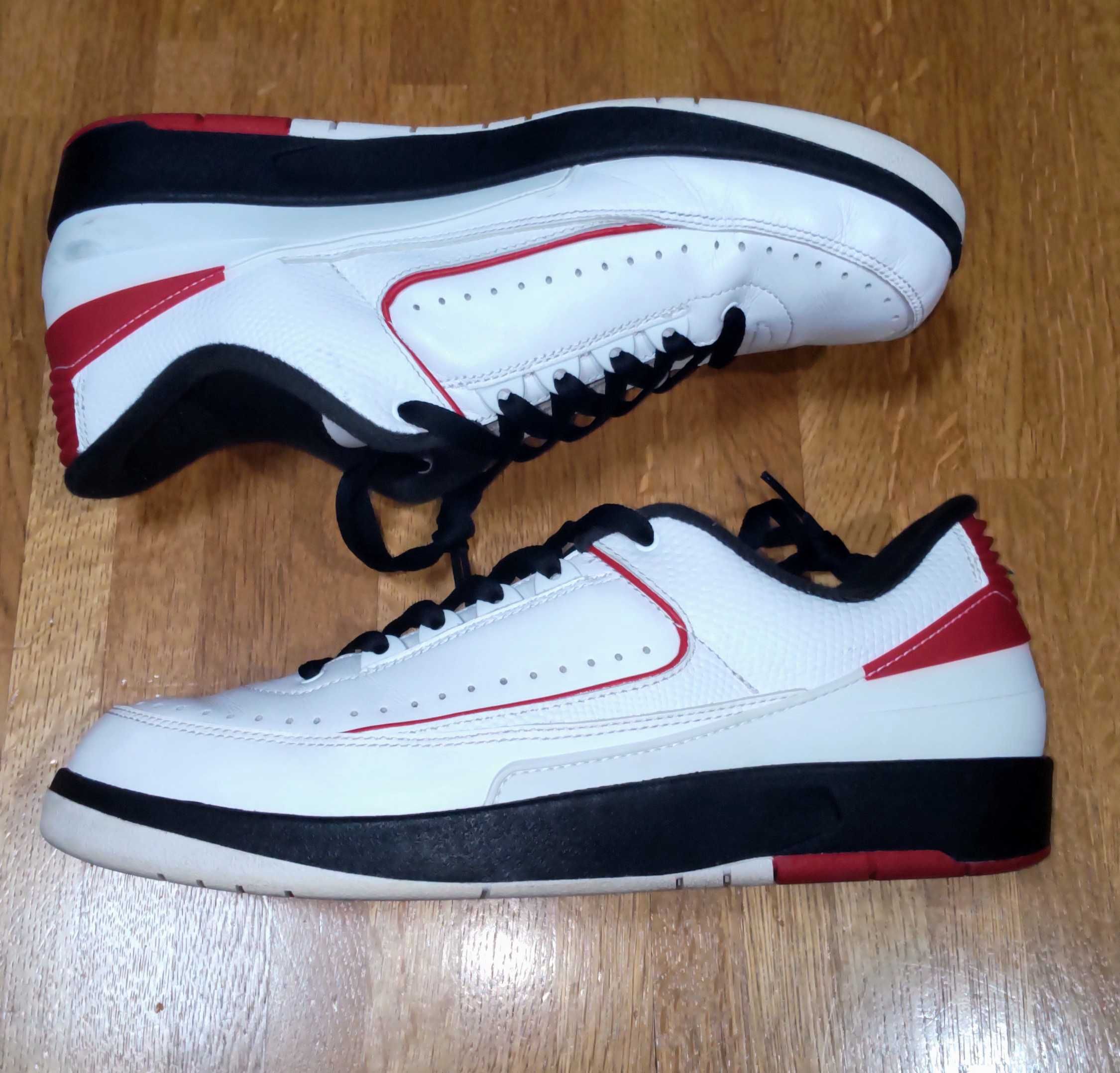 AIR JORDAN 2 RETRO LOW