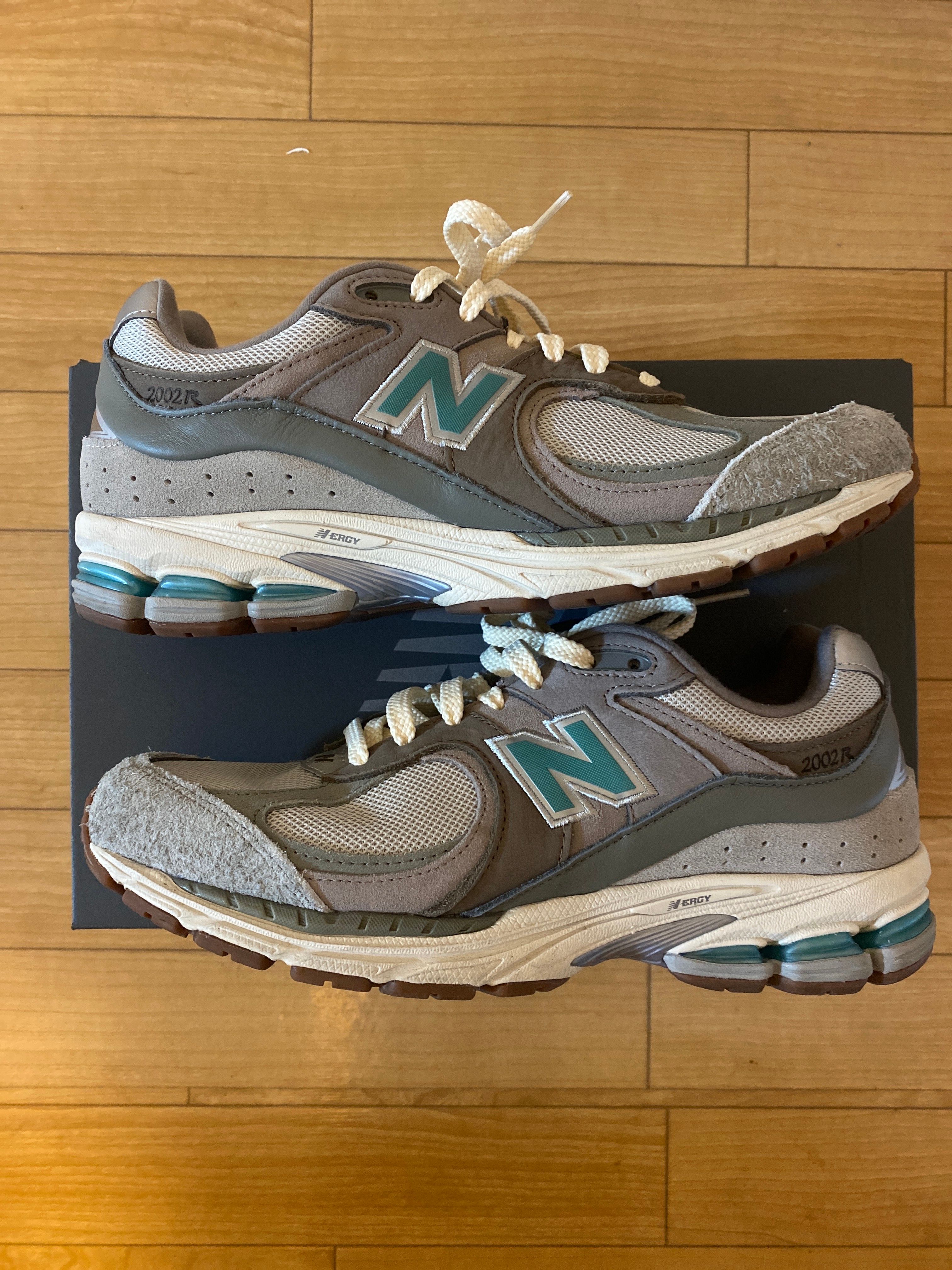 atmos × New Balance 2002R "Oasis"