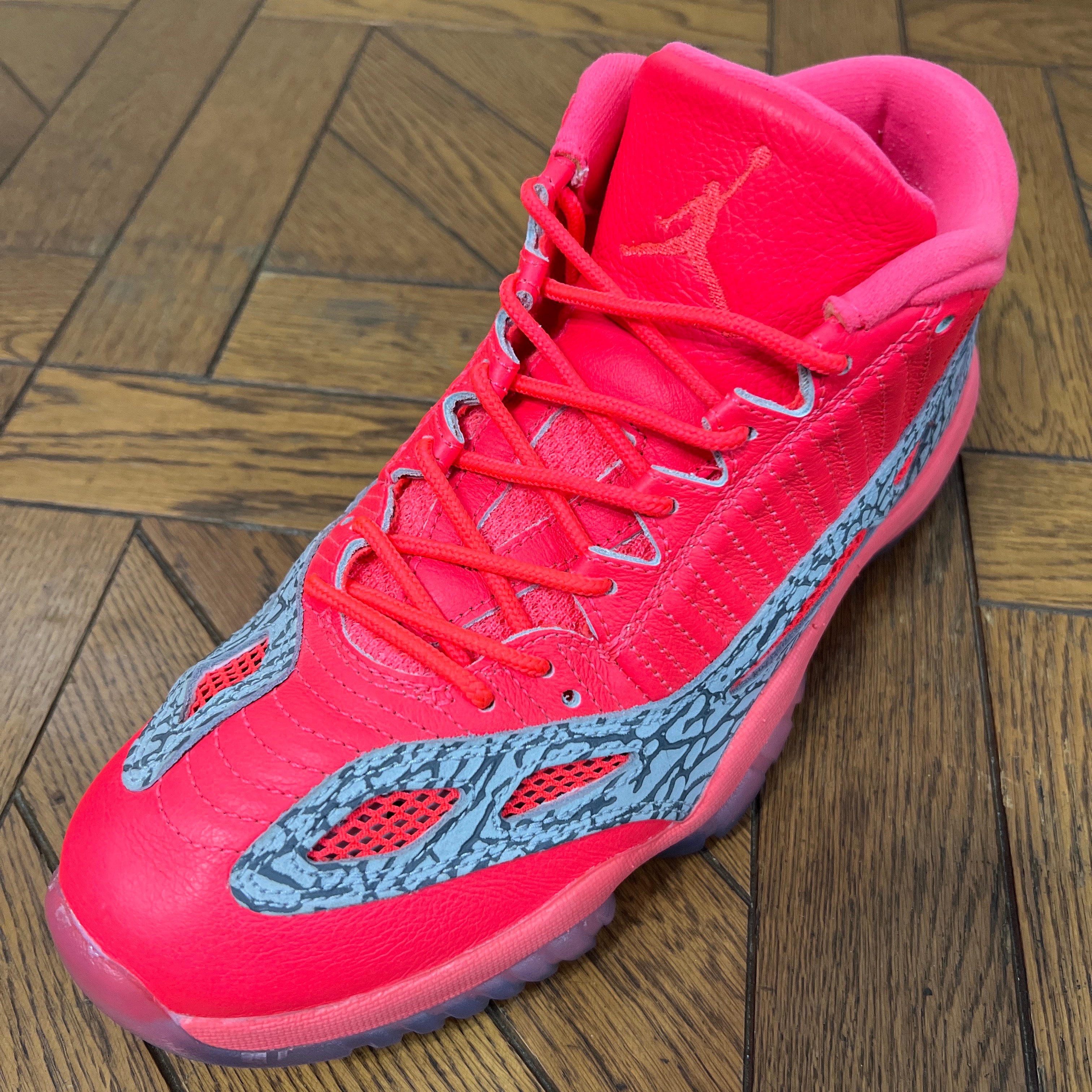 NIKE AIR JORDAN 11 RETRO LOW IE FLASH CRIMSON