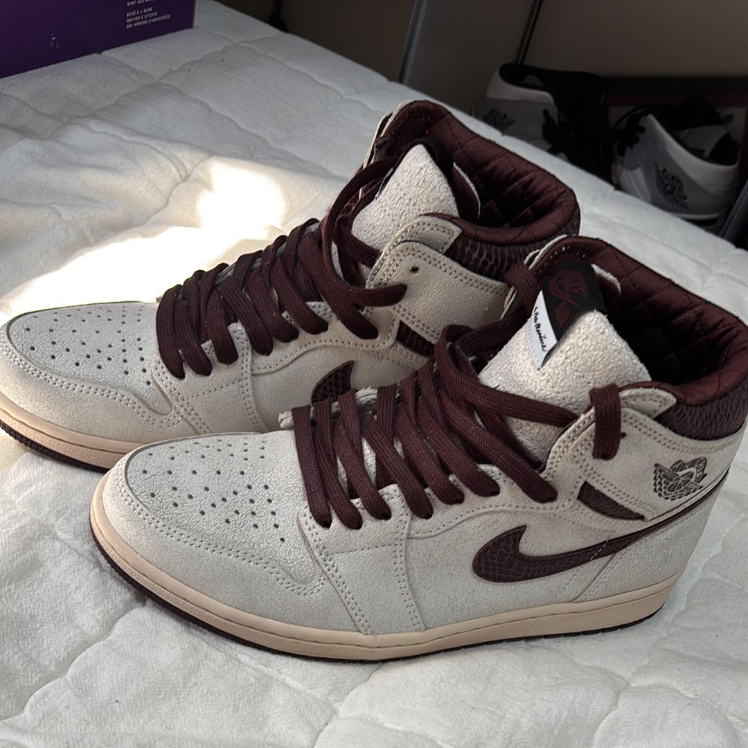 A Ma Maniere × Nike Air Jordan 1 Retro High OG "Sail and Burgundy"