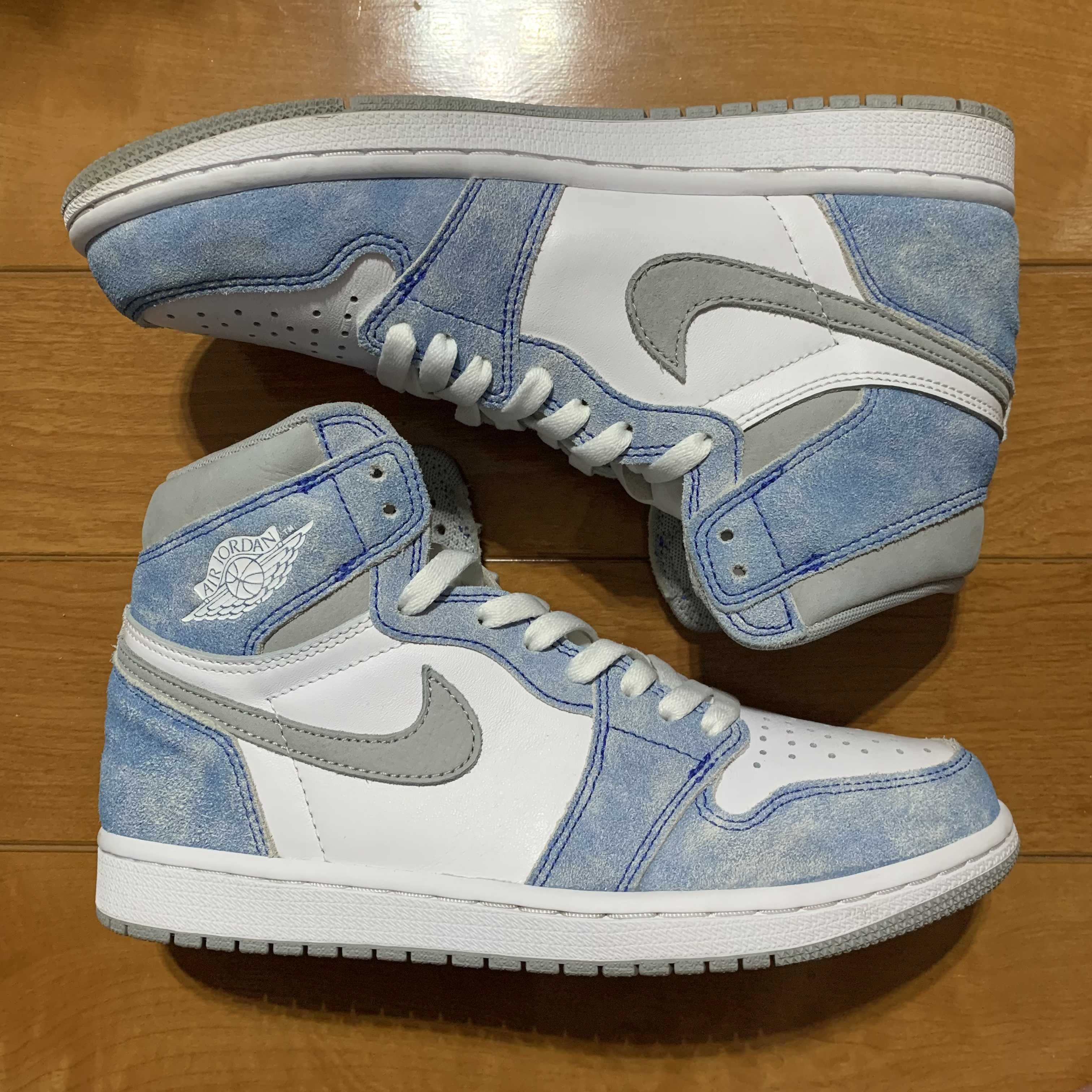 Nike Air Jordan 1 High OG "Hyper Royal"