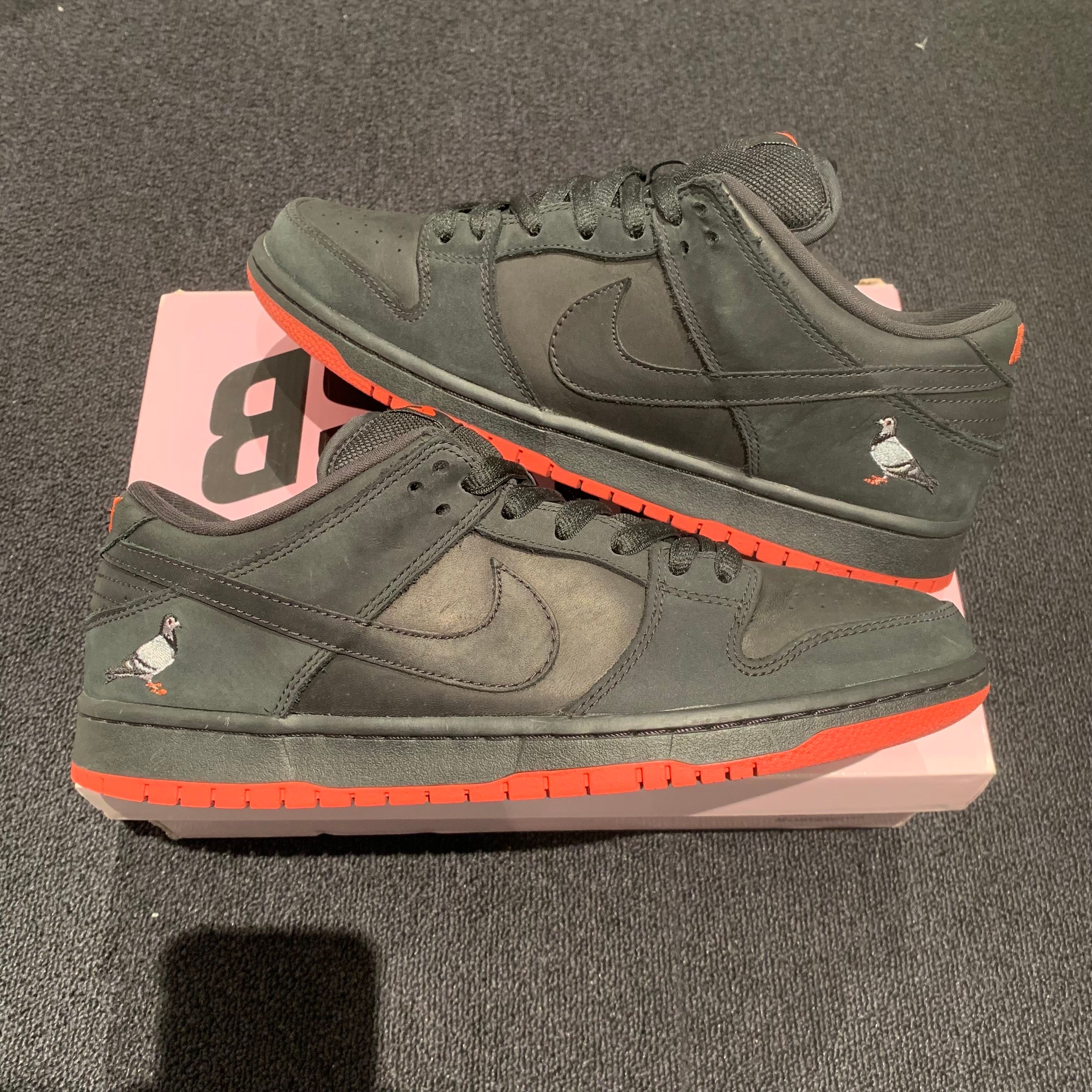 Nike SB Dunk Low TRD QS "Black Pigeon"