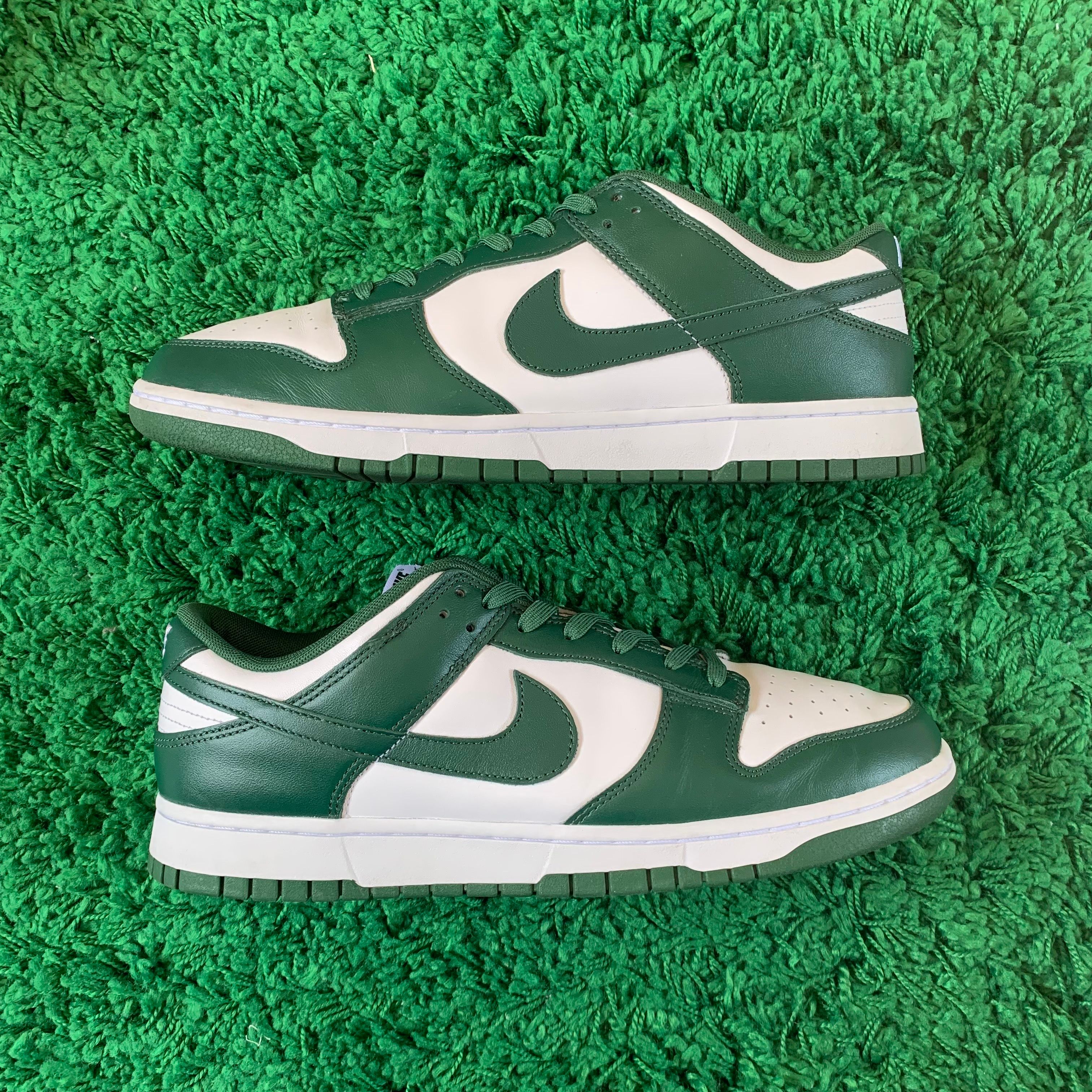 Nike Dunk Low Retro "Varsity Green/Team Green"