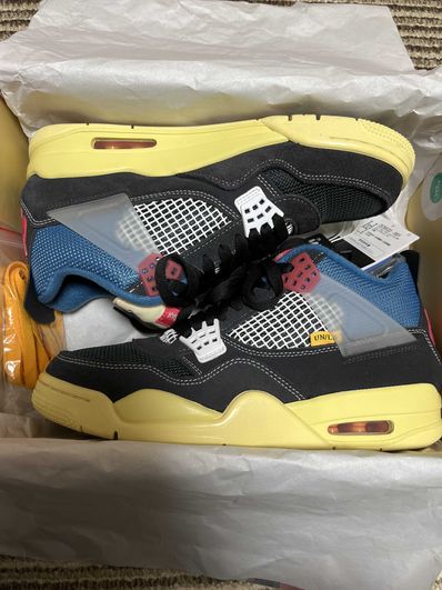UNION × NIKE AIR JORDAN 4 "OFF NOIR"