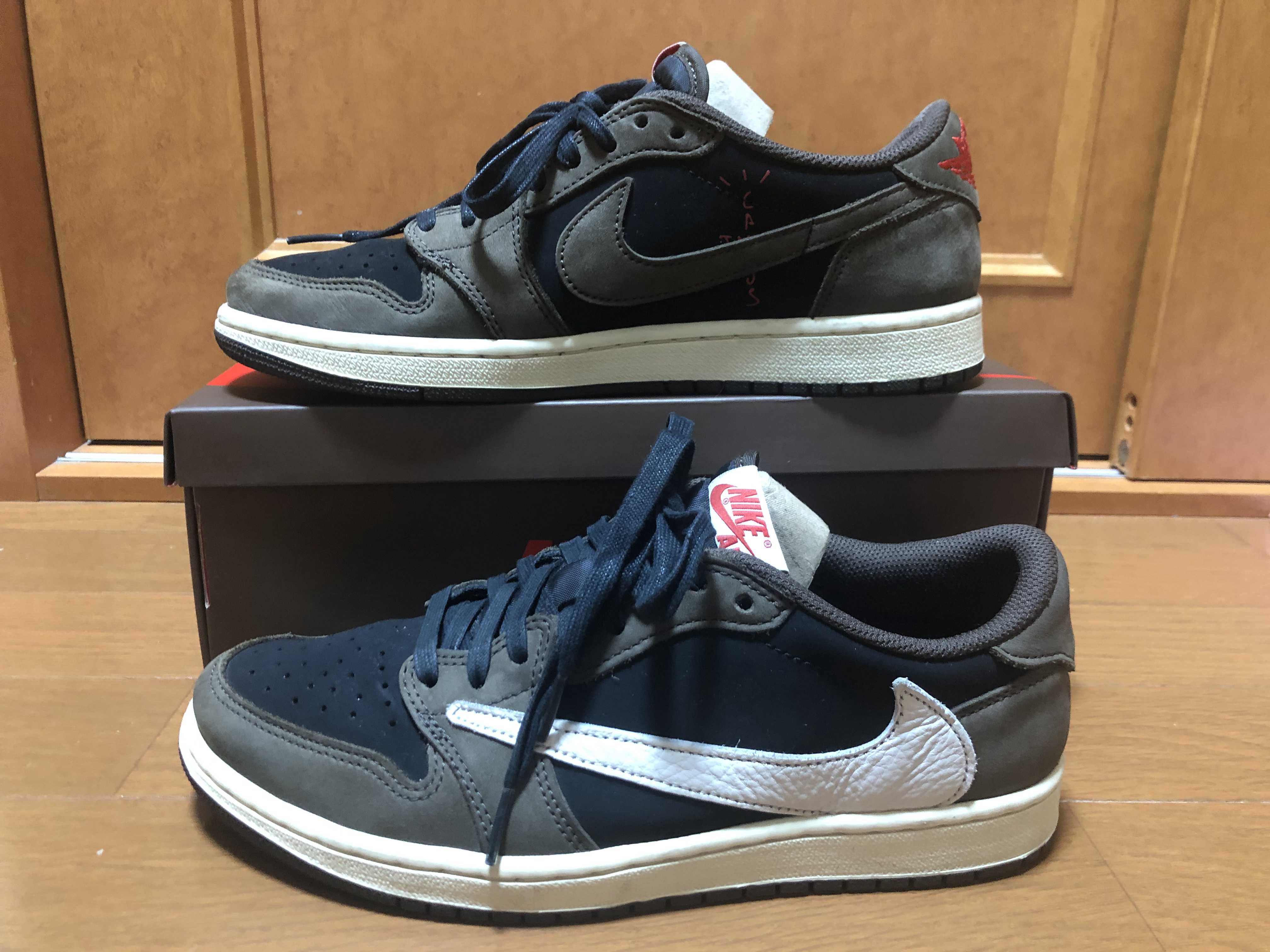 Travis Scott × Nike Air Jordan 1 Low OG SP-T  "Black/Dark Mocha"
